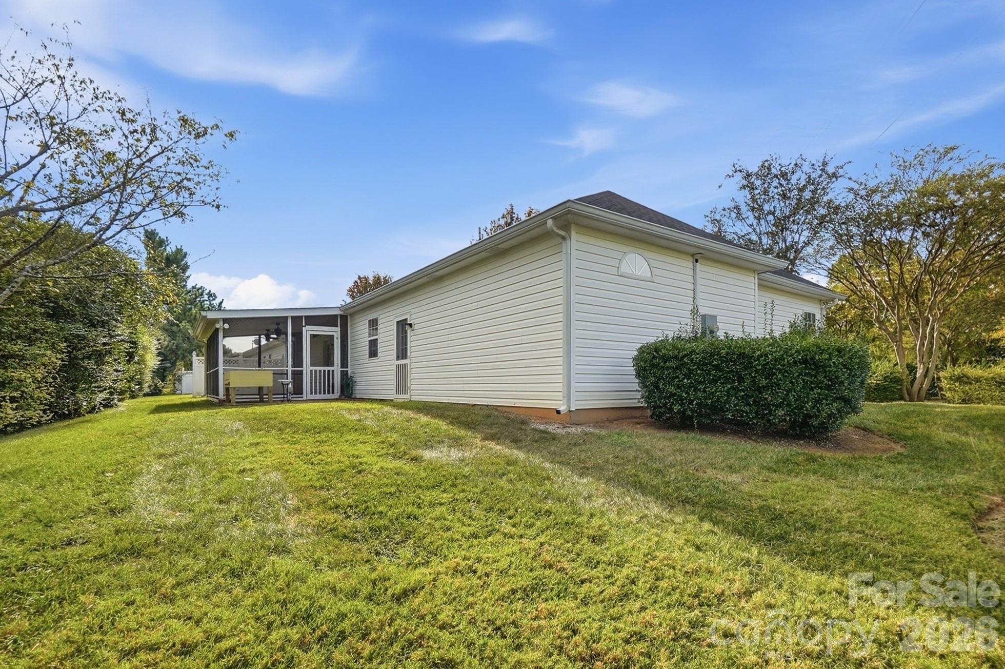 9218 Duckhorn Drive — Charlotte