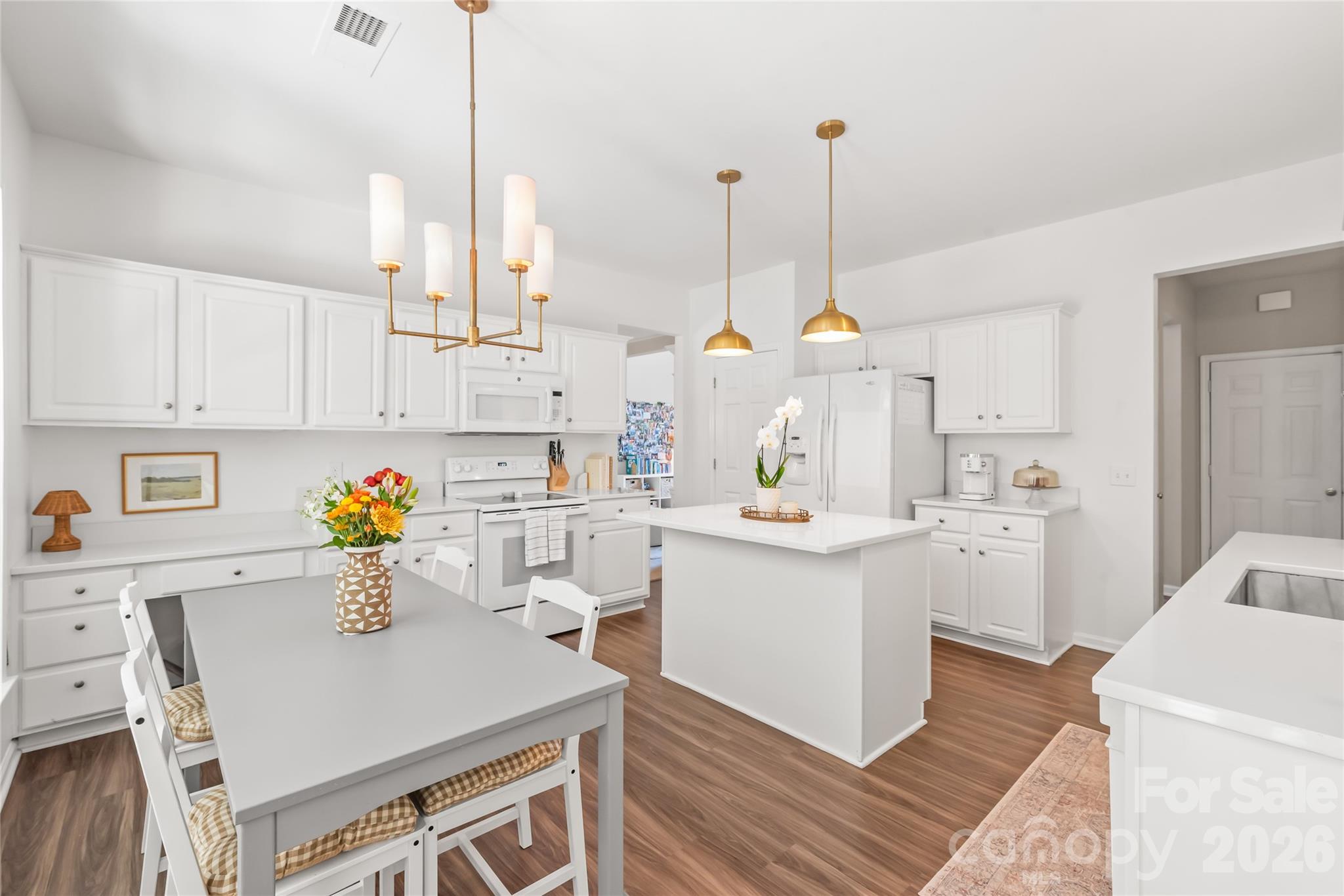 7606 Dinniston Drive — Huntersville