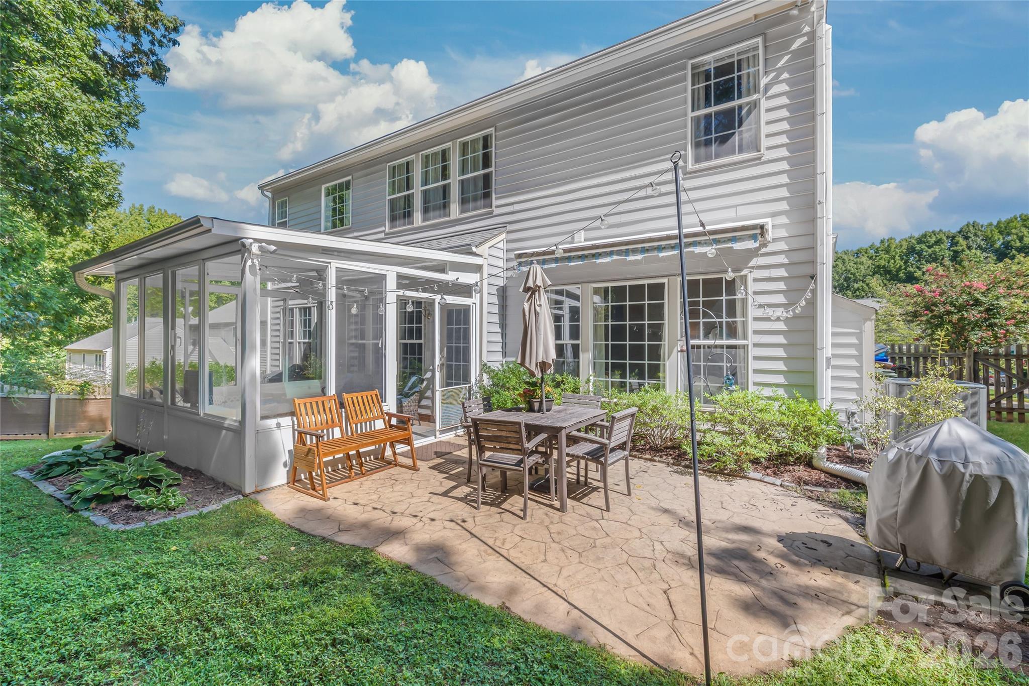 7606 Dinniston Drive — Huntersville