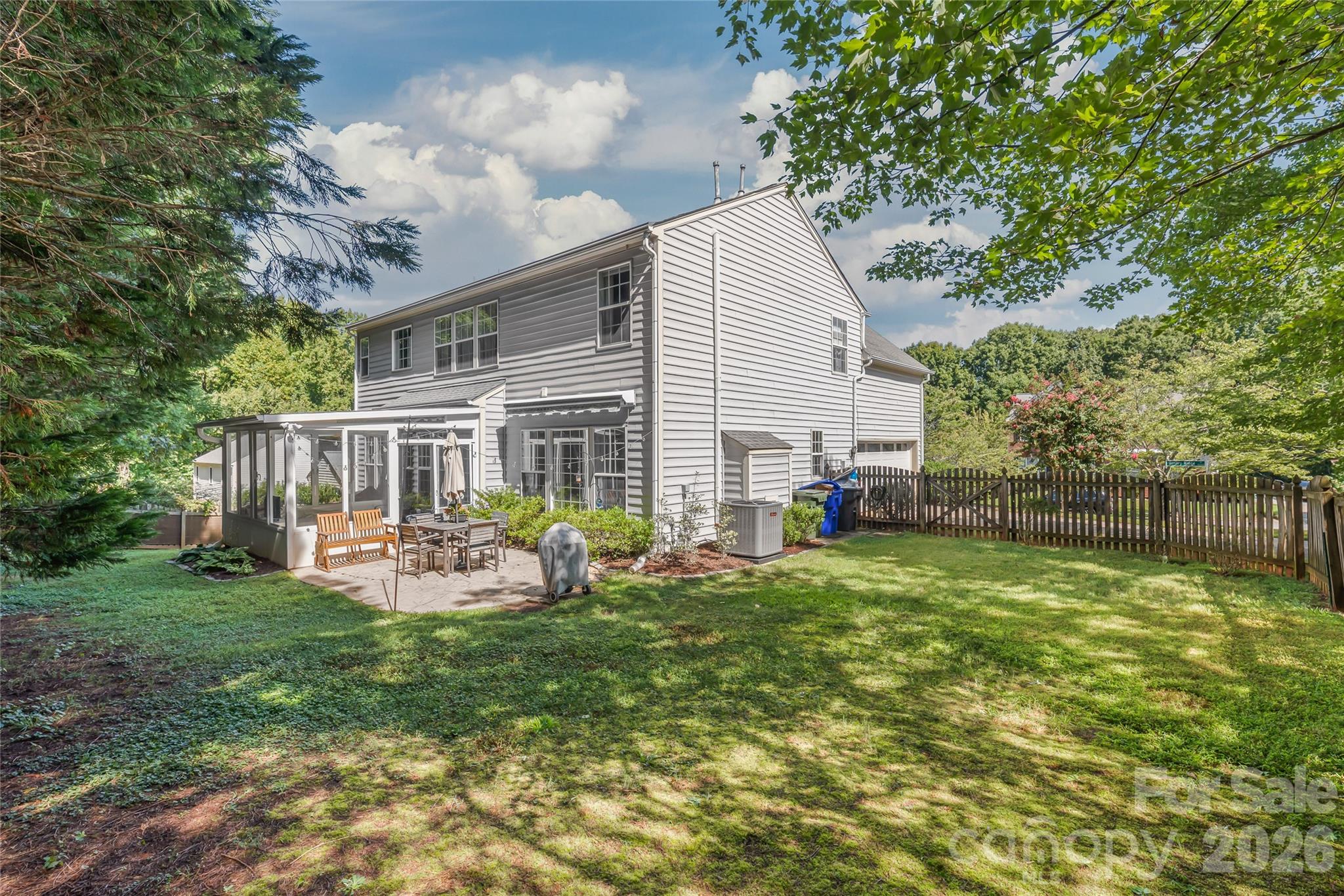 7606 Dinniston Drive — Huntersville