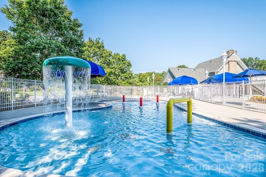7606 Dinniston Drive — Huntersville
