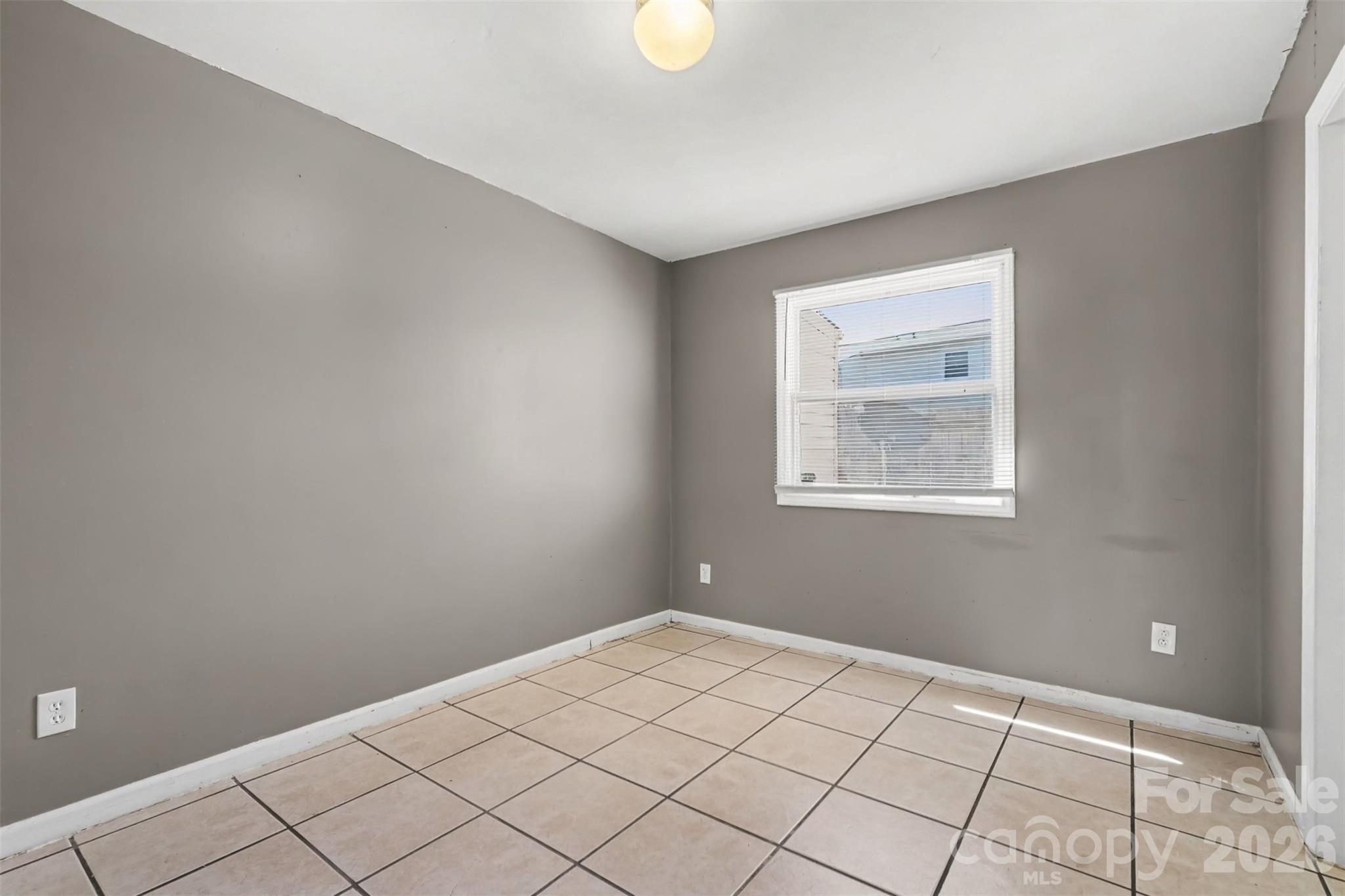 7964 Shady Oak Trail #212 — Charlotte