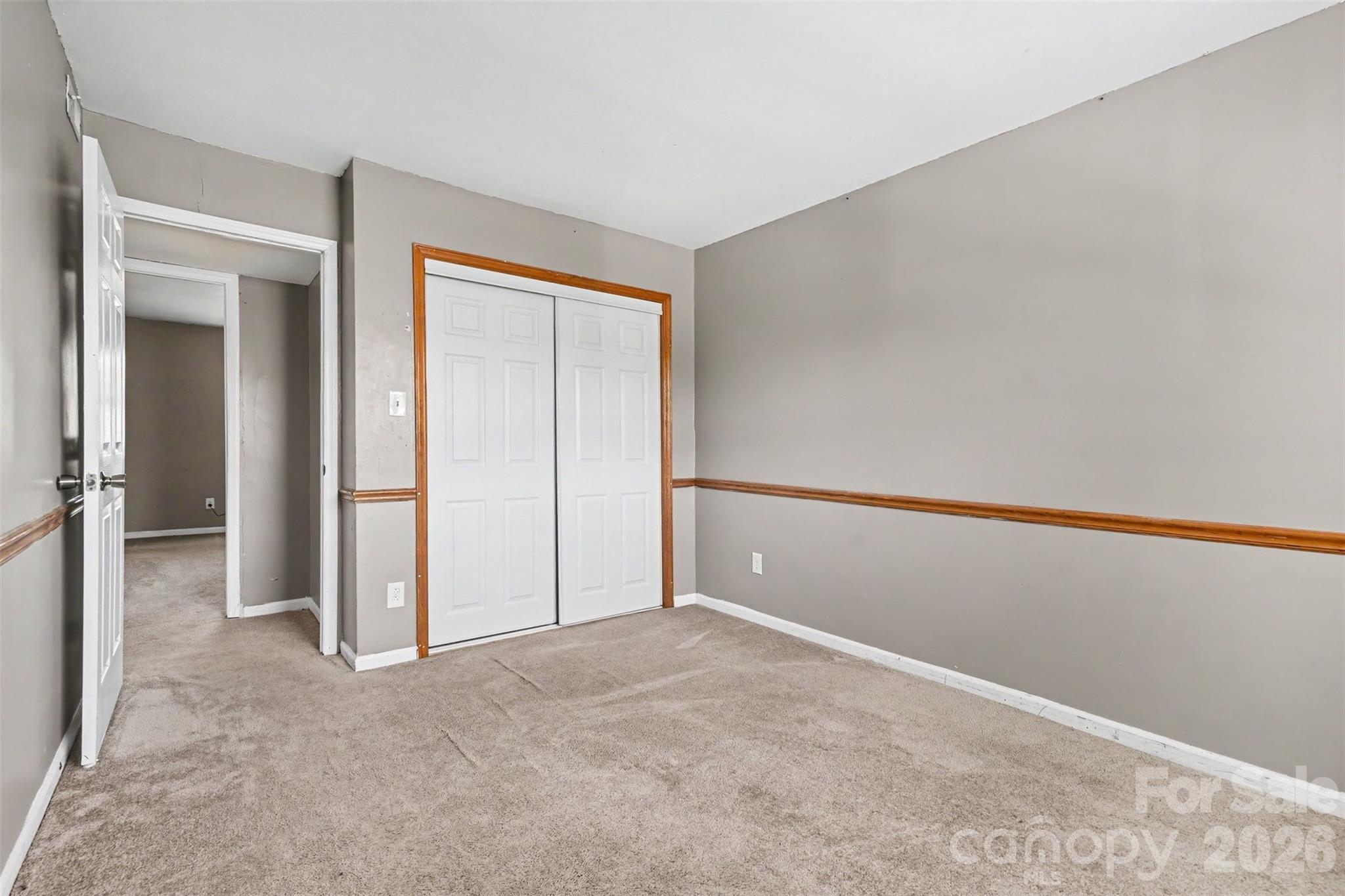 7964 Shady Oak Trail #212 — Charlotte