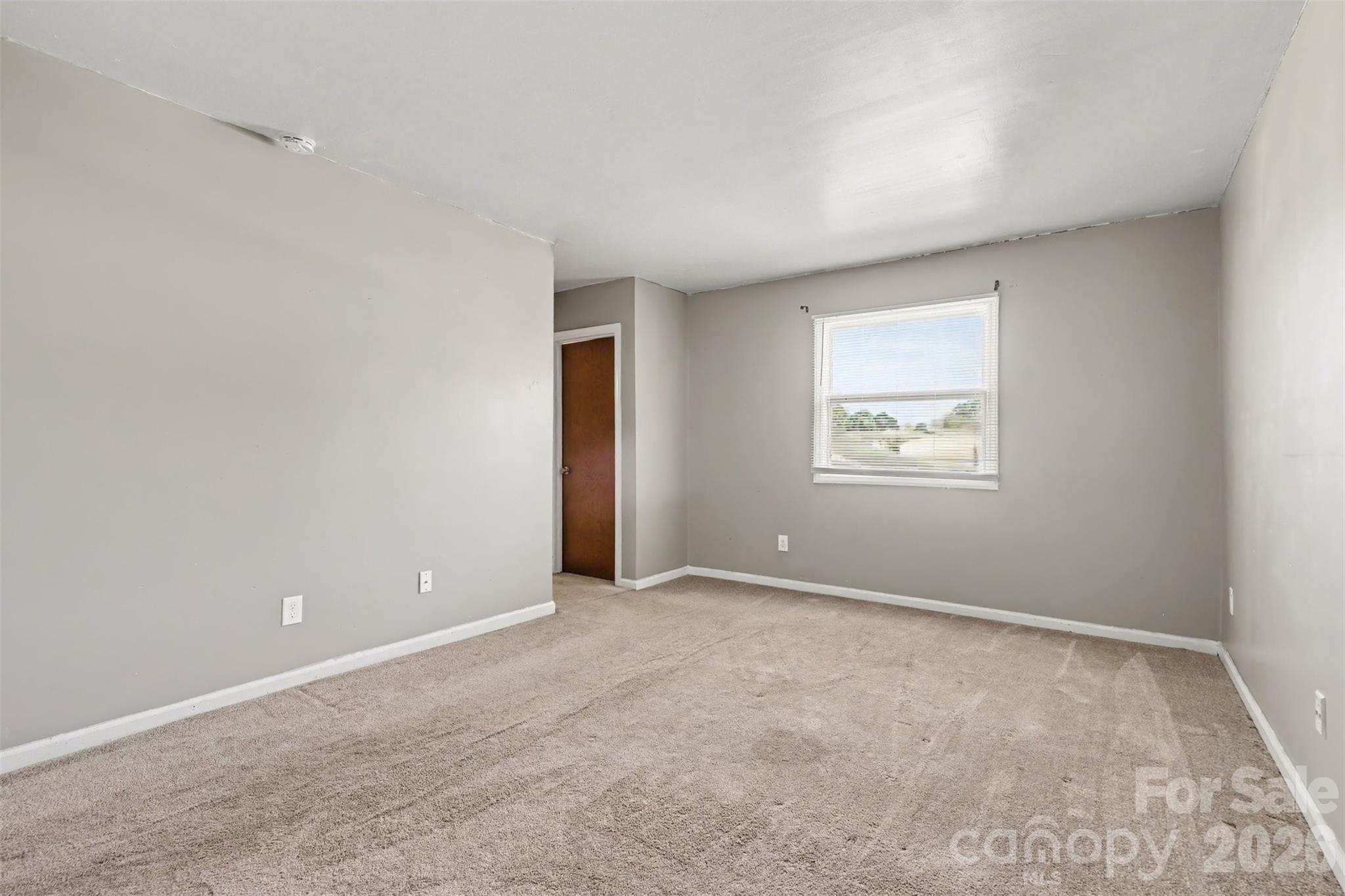 7964 Shady Oak Trail #212 — Charlotte