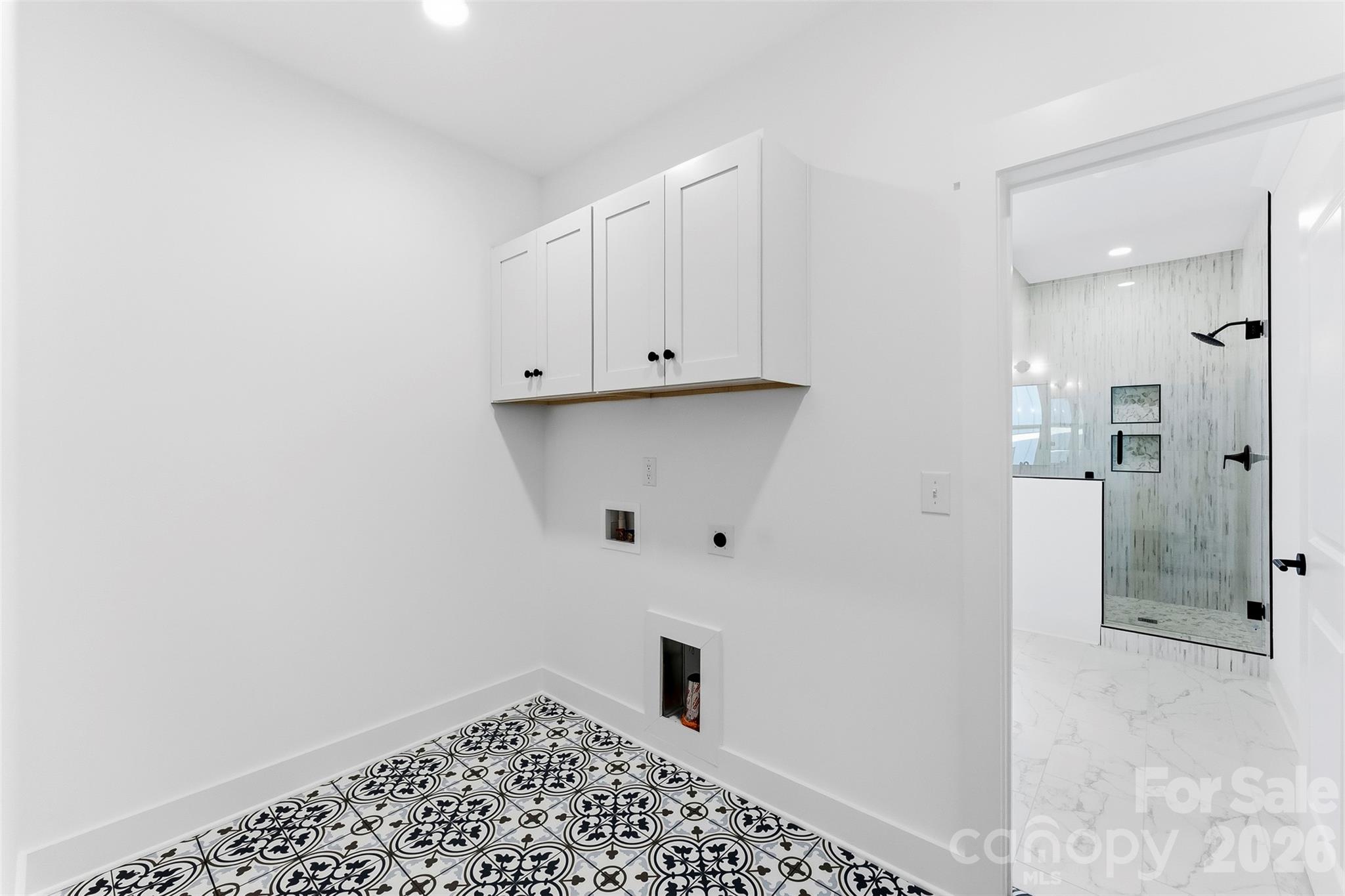 209 Parkdale Drive — Belmont