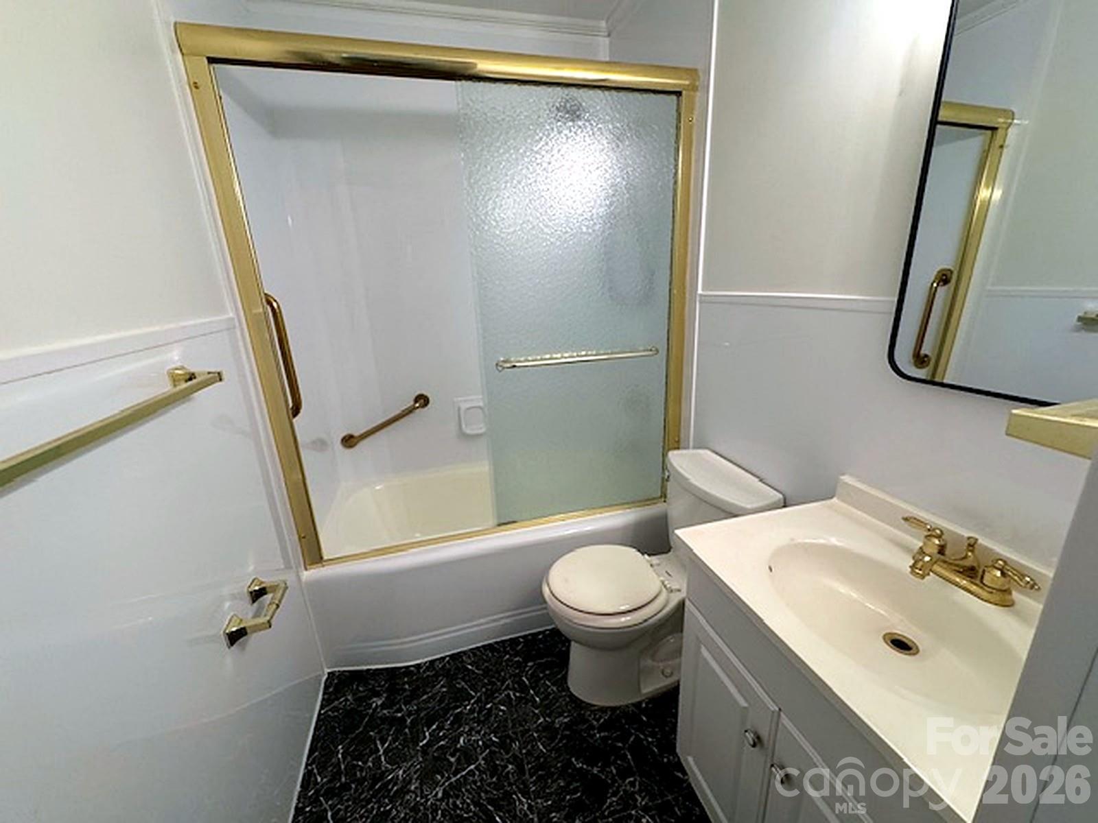 710 Manhasset Road — Charlotte