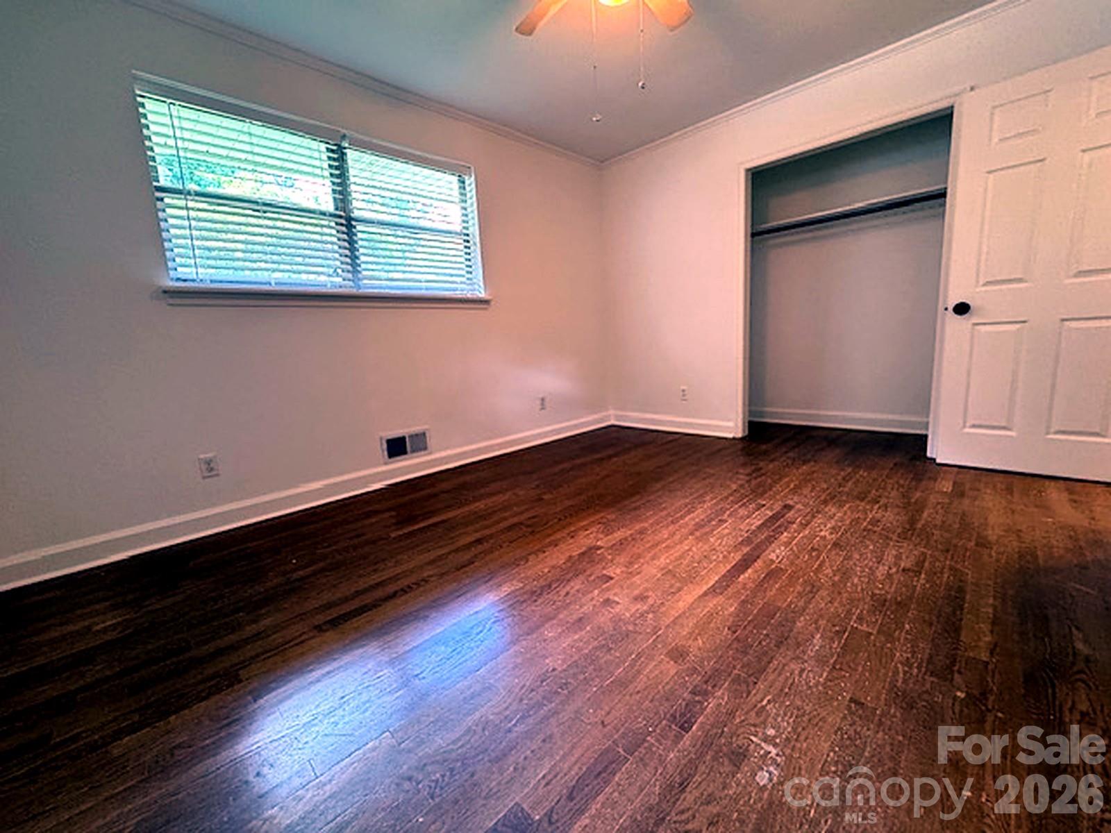 710 Manhasset Road — Charlotte