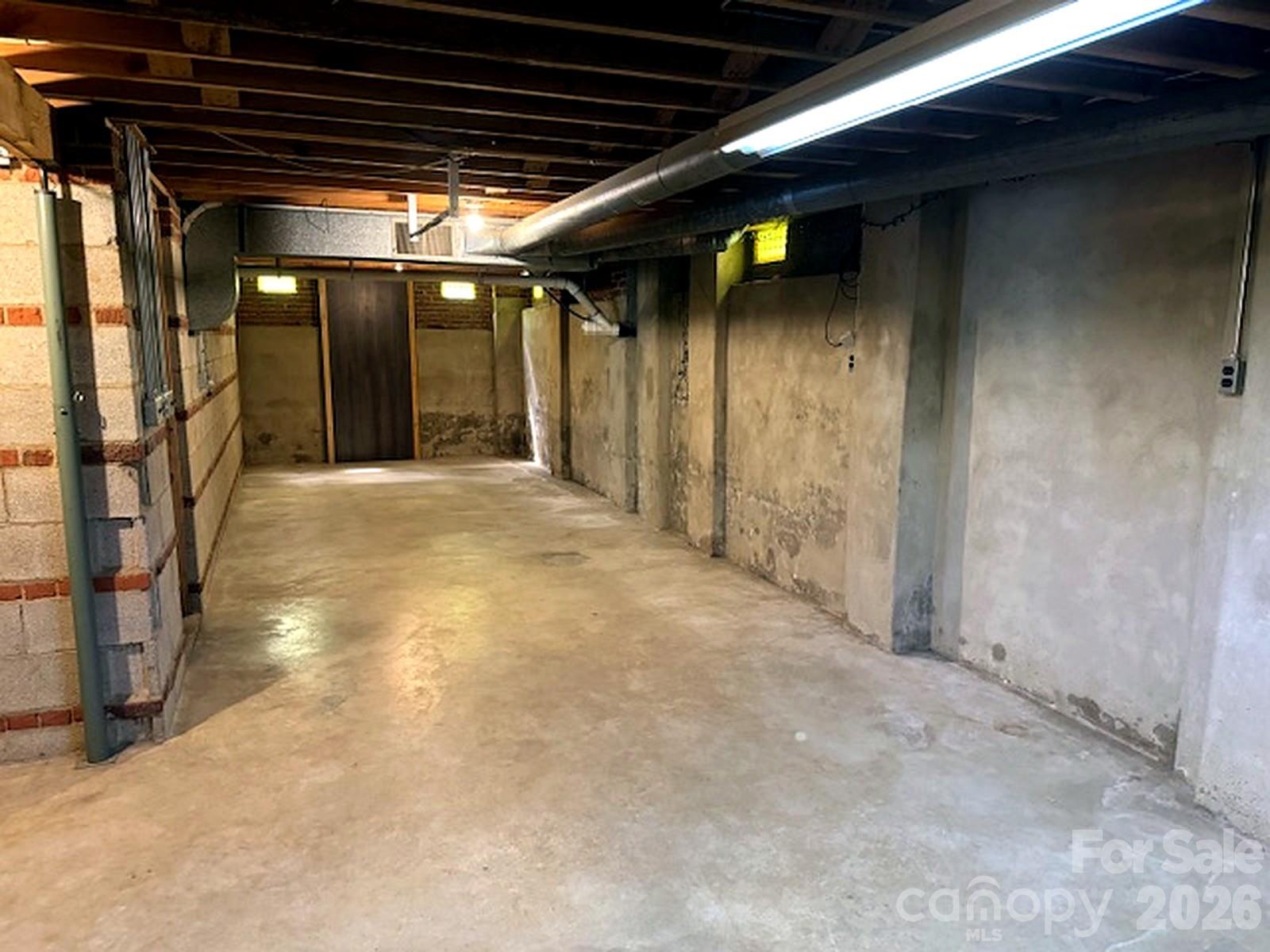 710 Manhasset Road — Charlotte