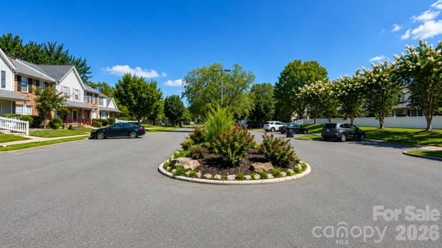 8275 Golf Ridge Drive — Charlotte