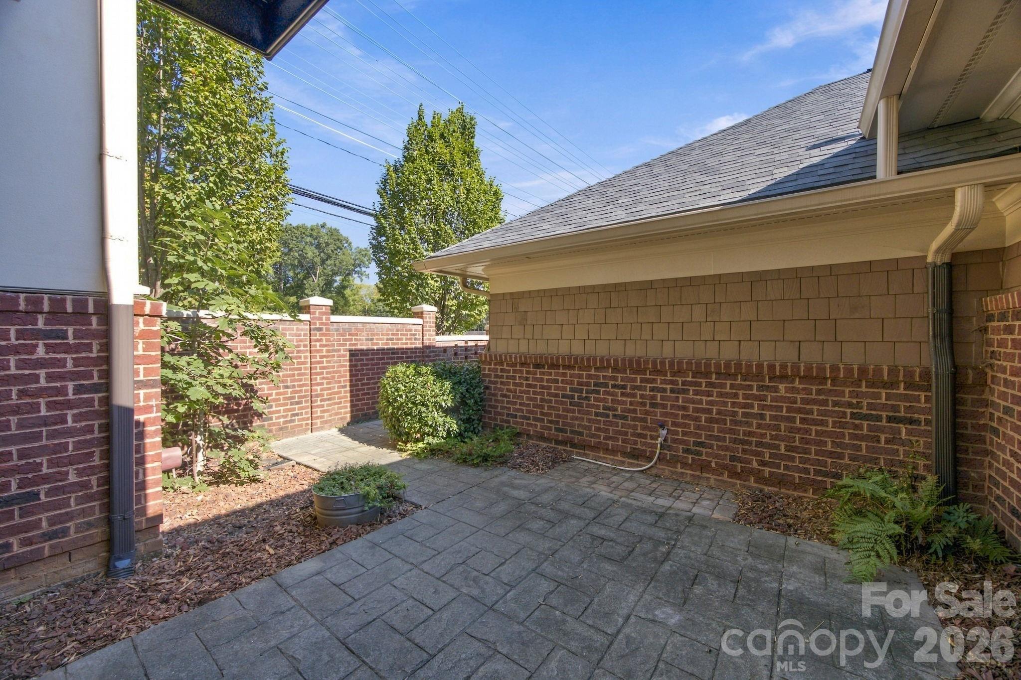 3504 Winslow Green Drive — Charlotte