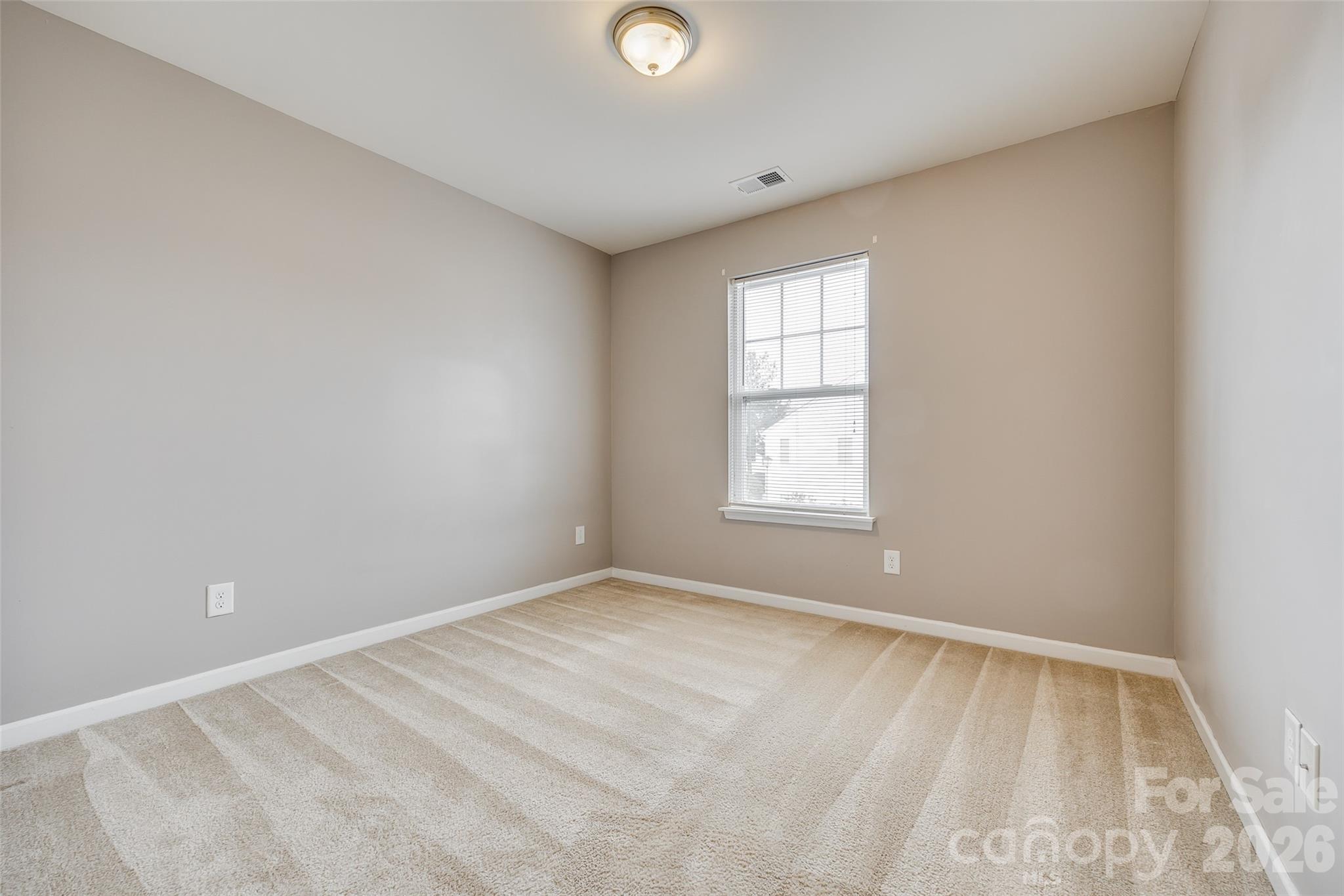 13815 Singleleaf Lane — Charlotte