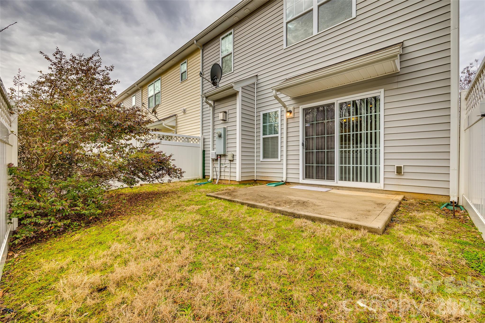 13815 Singleleaf Lane — Charlotte