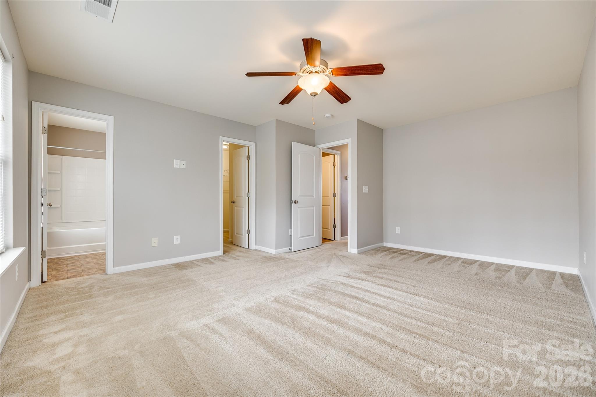 13815 Singleleaf Lane — Charlotte