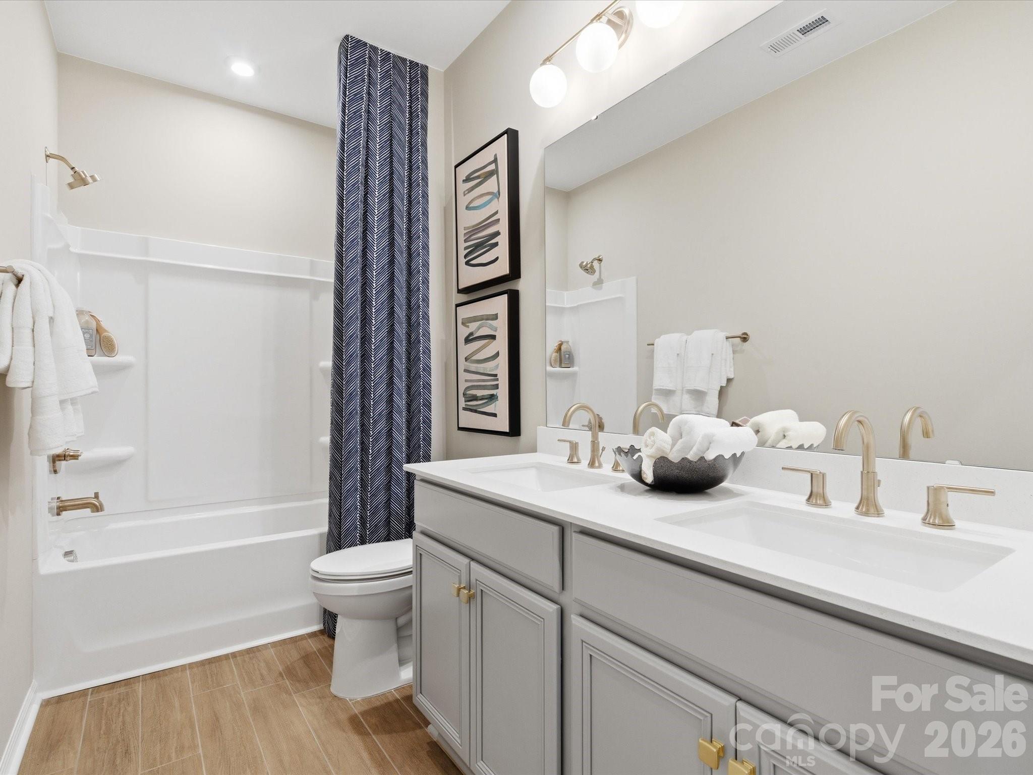 7211 Archimedes Lane — Charlotte