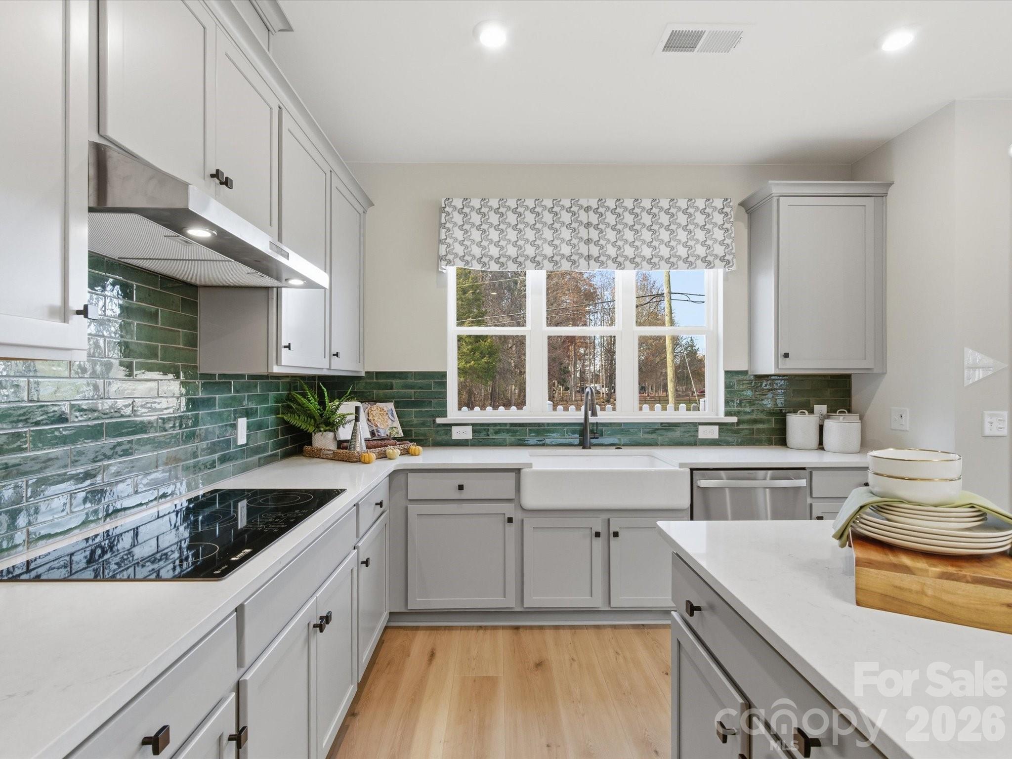 8300 Discovery Lane — Charlotte