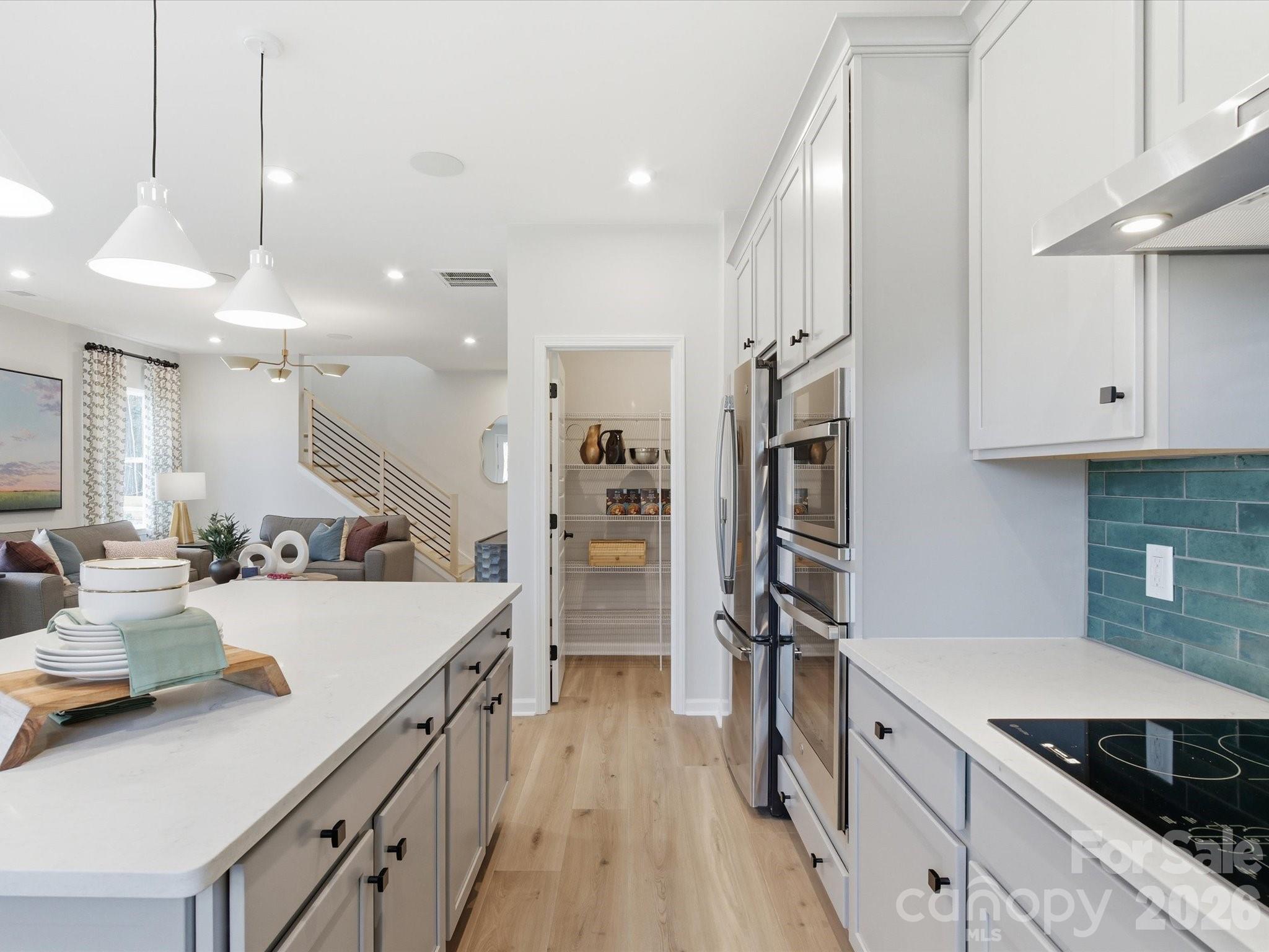 8300 Discovery Lane — Charlotte