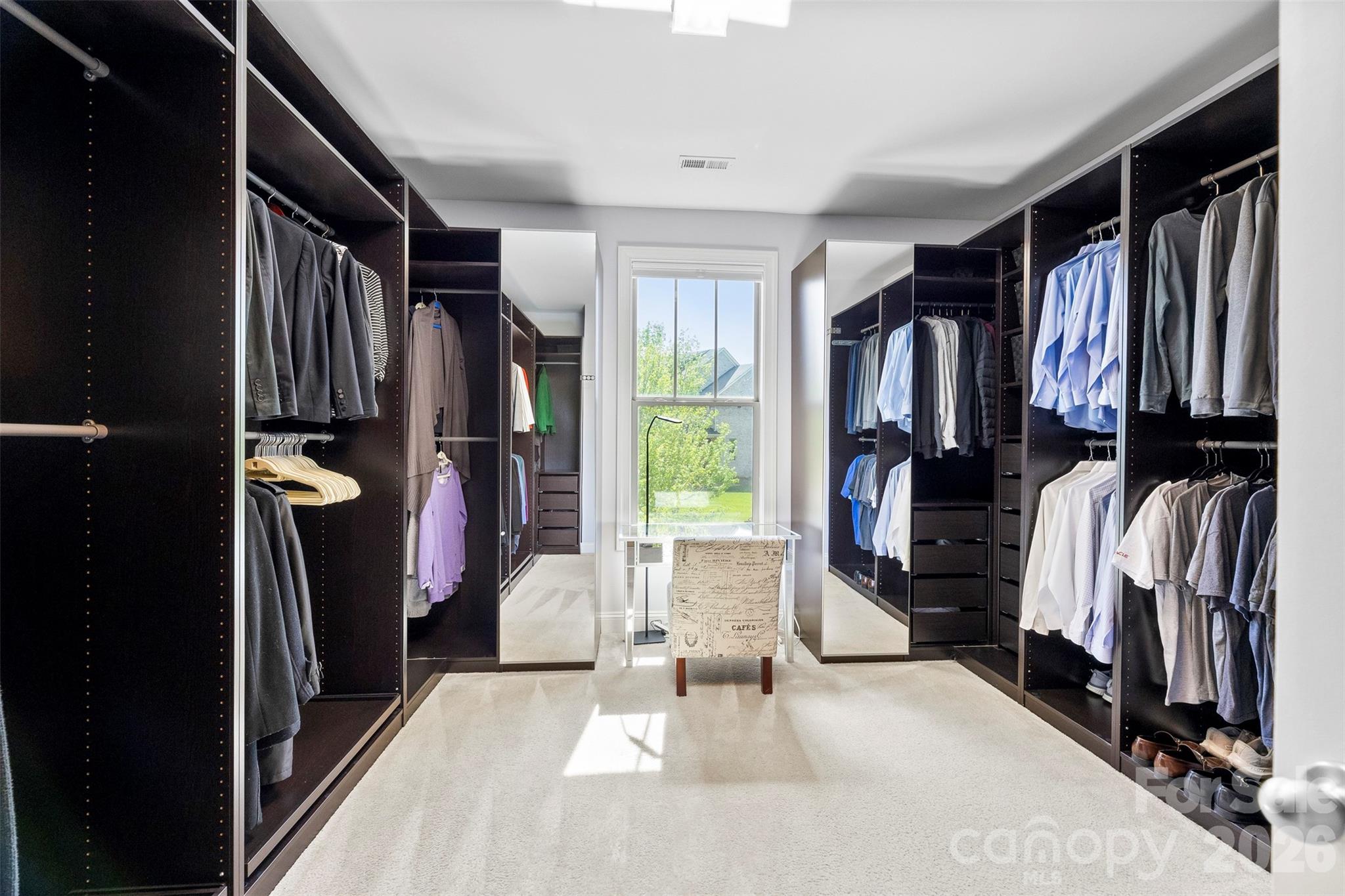 220 Kingsdown Avenue — Charlotte