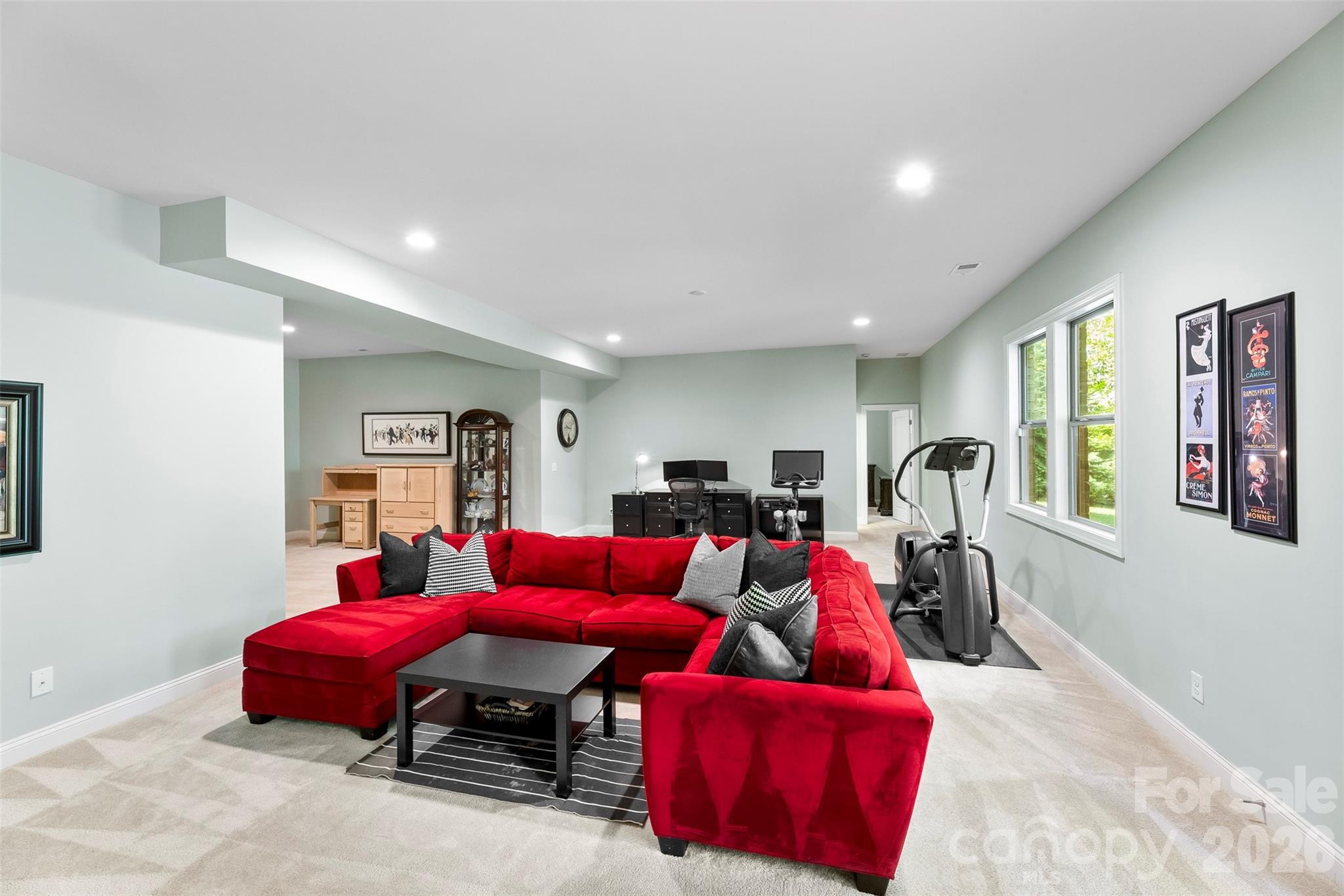 220 Kingsdown Avenue — Charlotte