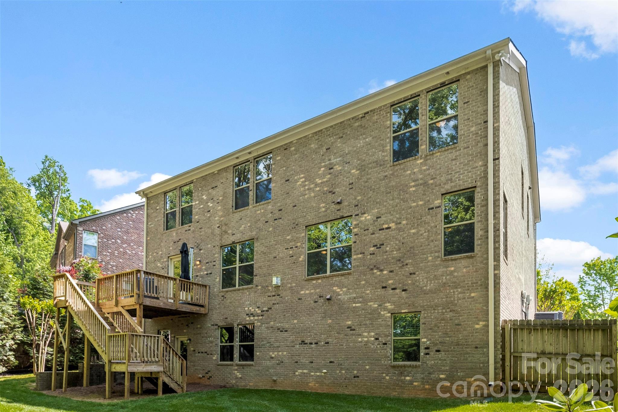 220 Kingsdown Avenue — Charlotte