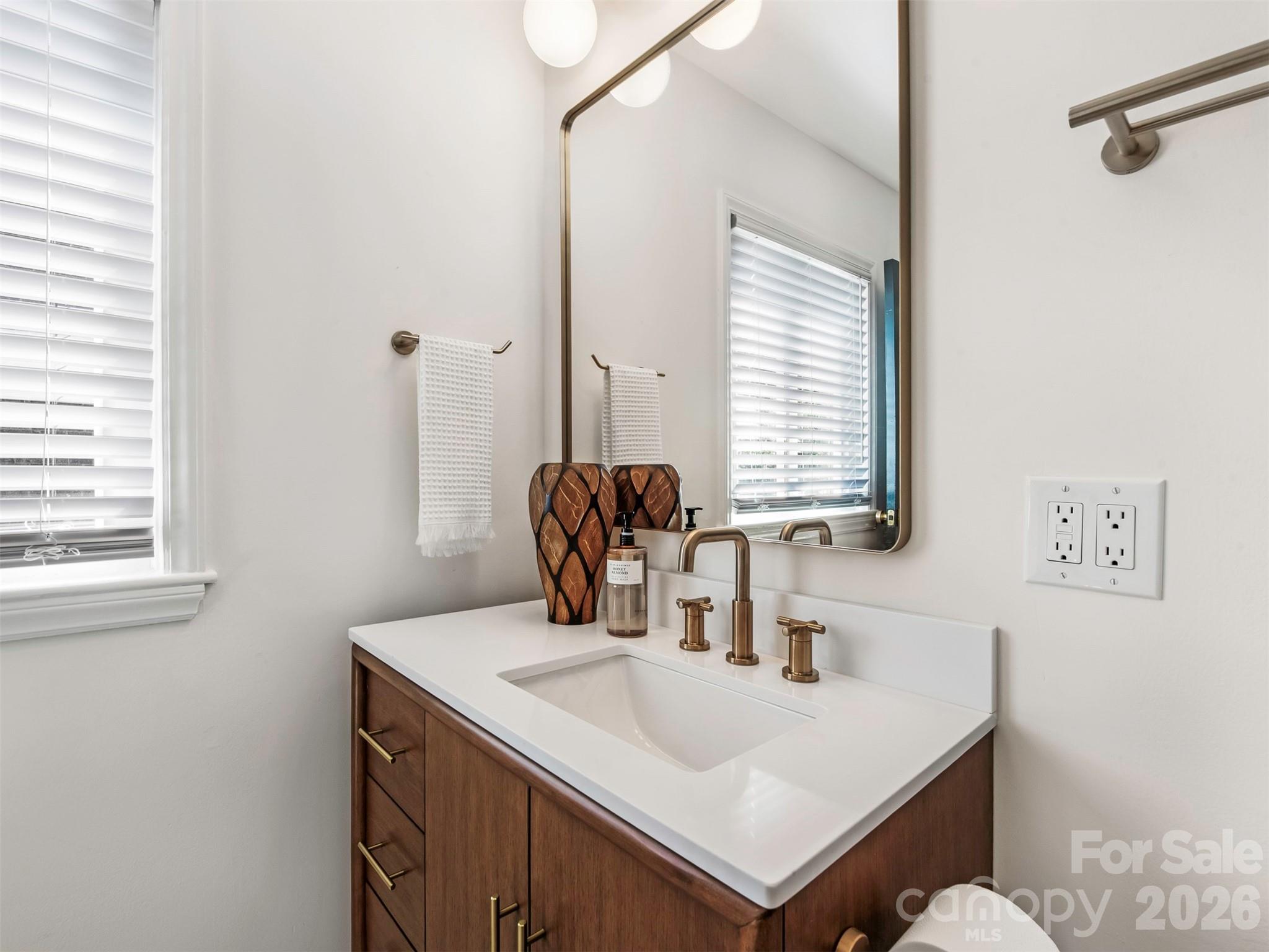 3717 Flowerfield Road — Charlotte
