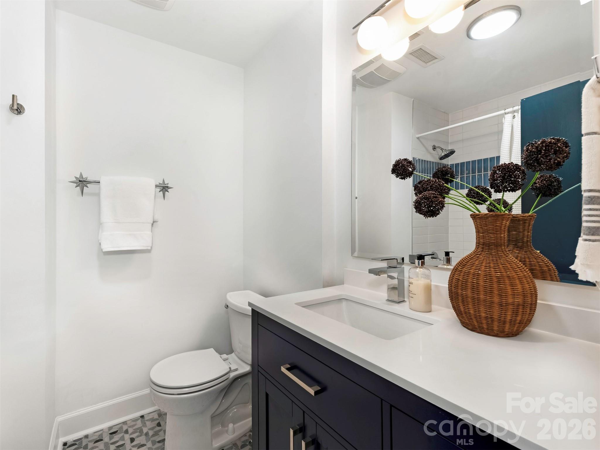 3717 Flowerfield Road — Charlotte