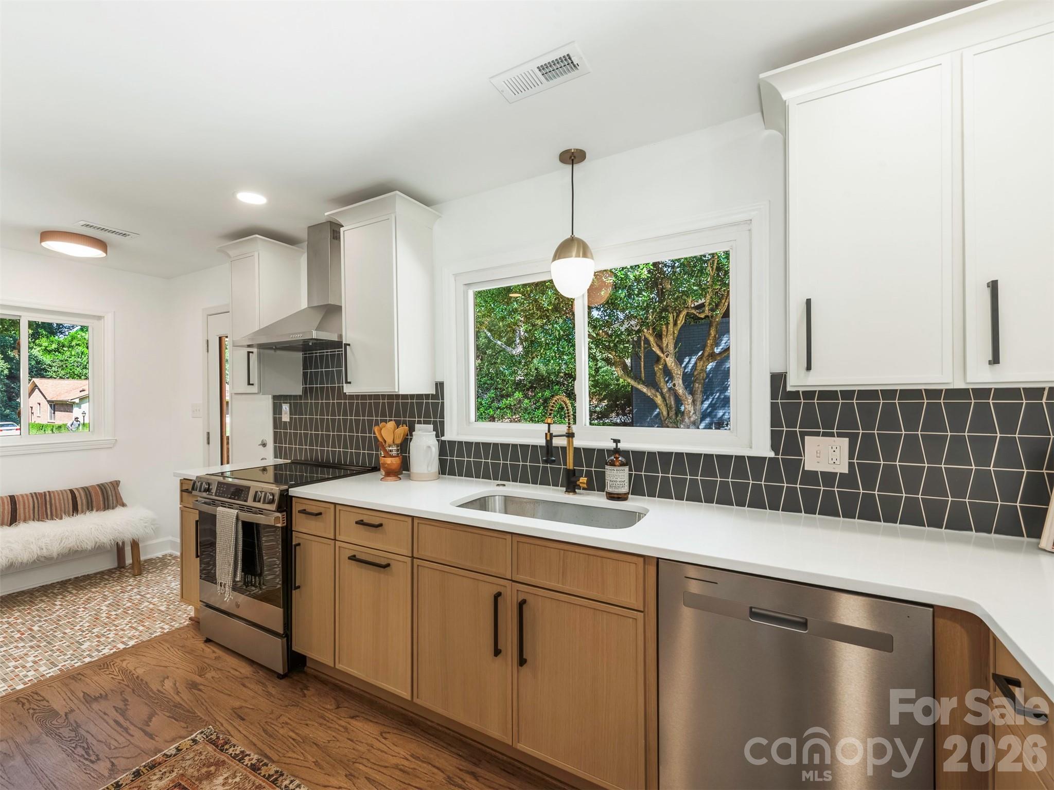 3717 Flowerfield Road — Charlotte