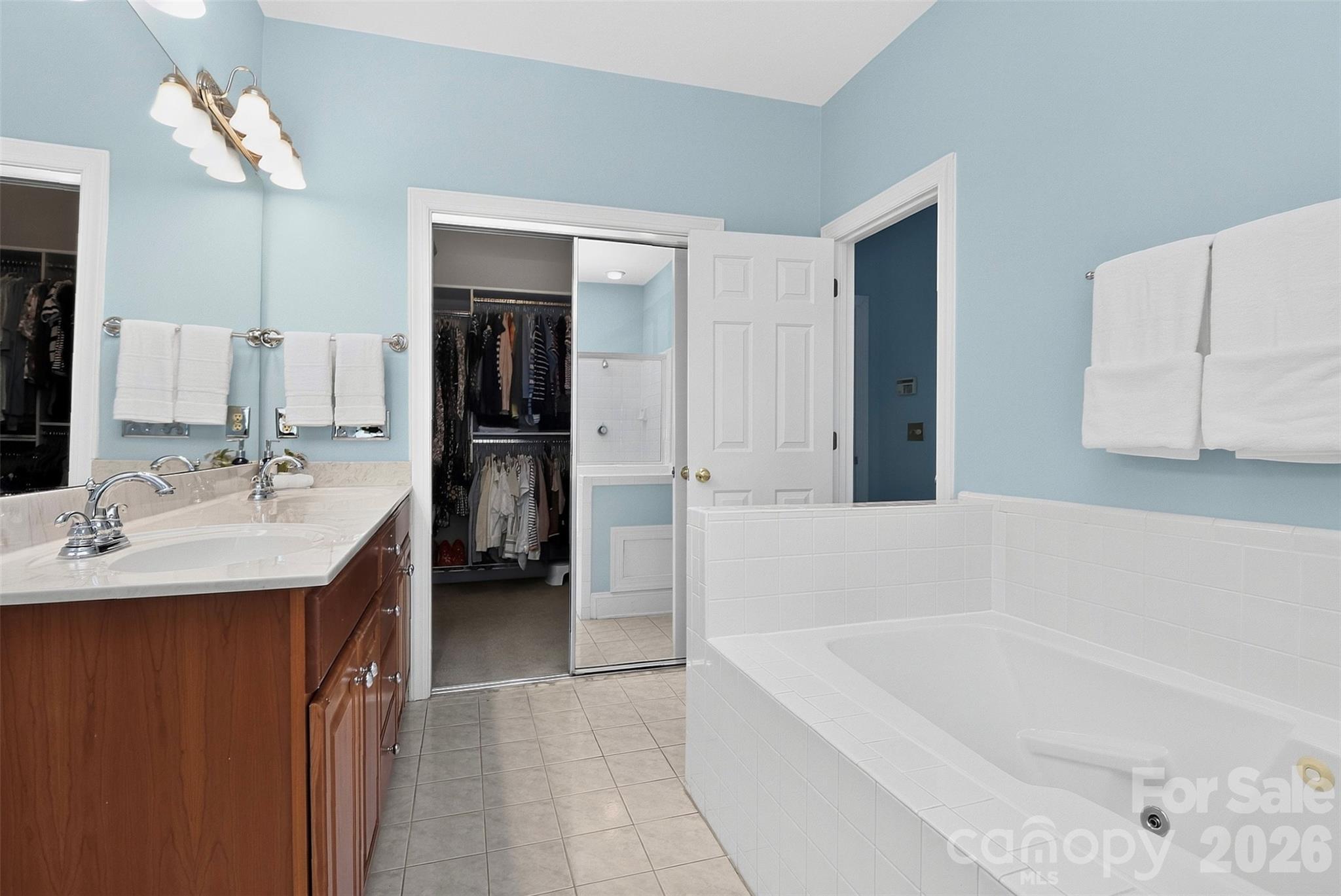 3301 Dairy Farm Lane — Charlotte