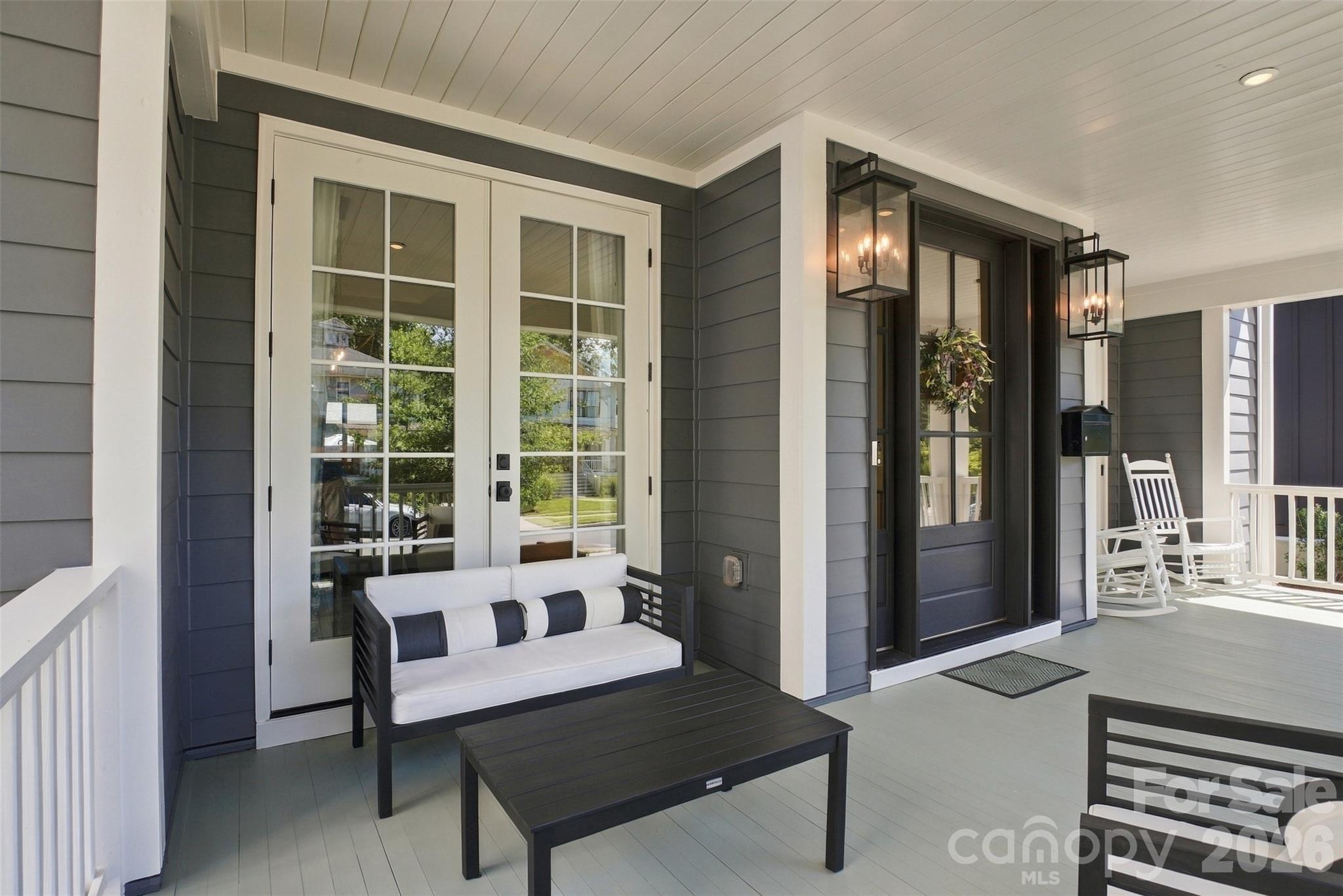 2649 Chesterfield Avenue — Charlotte