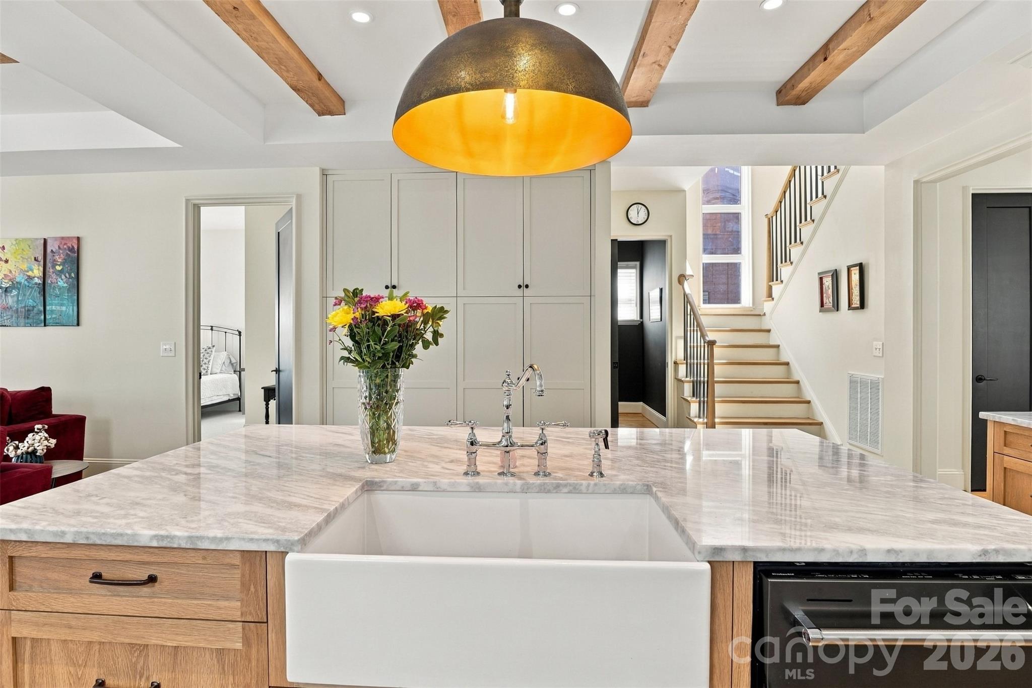 2649 Chesterfield Avenue — Charlotte