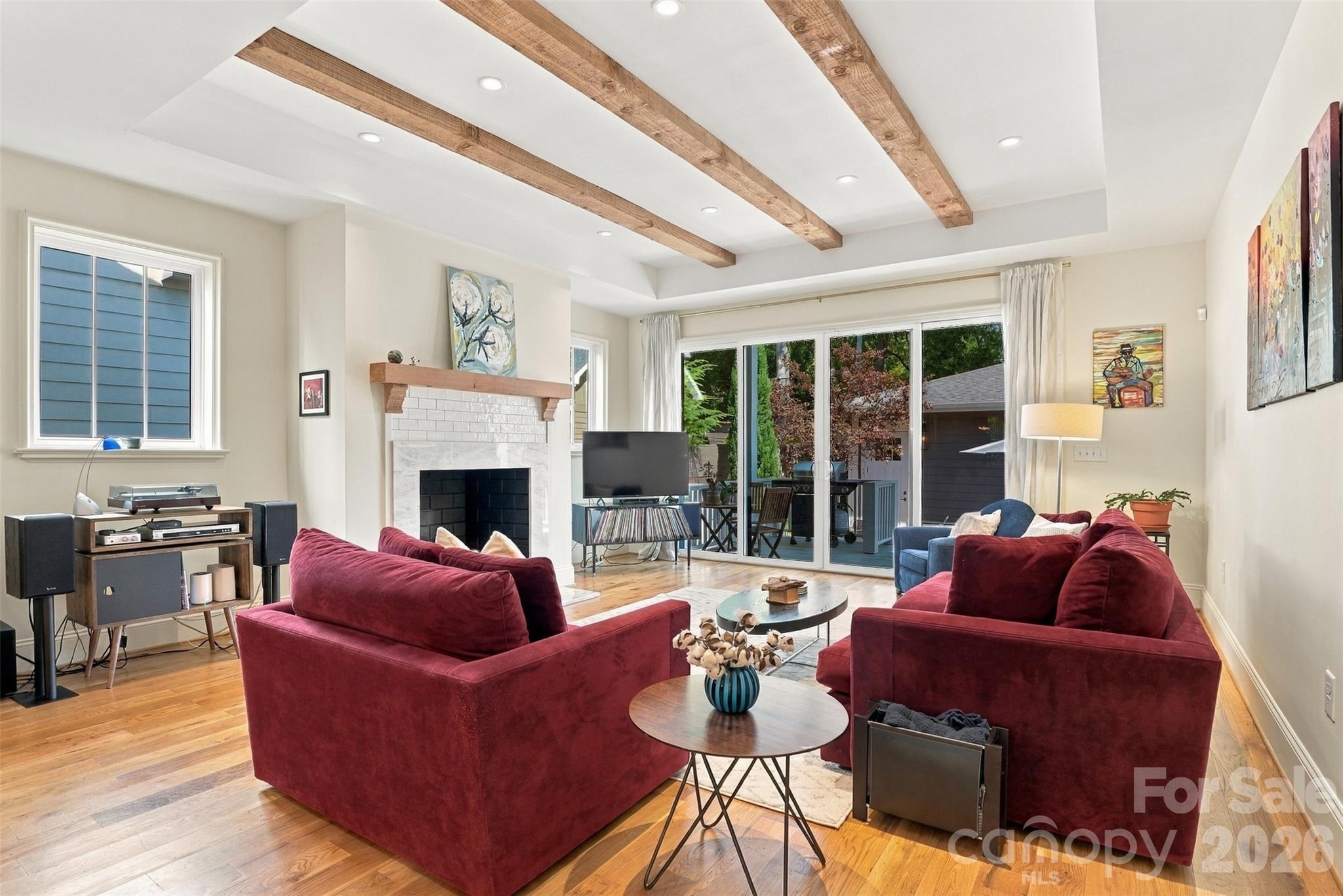 2649 Chesterfield Avenue — Charlotte
