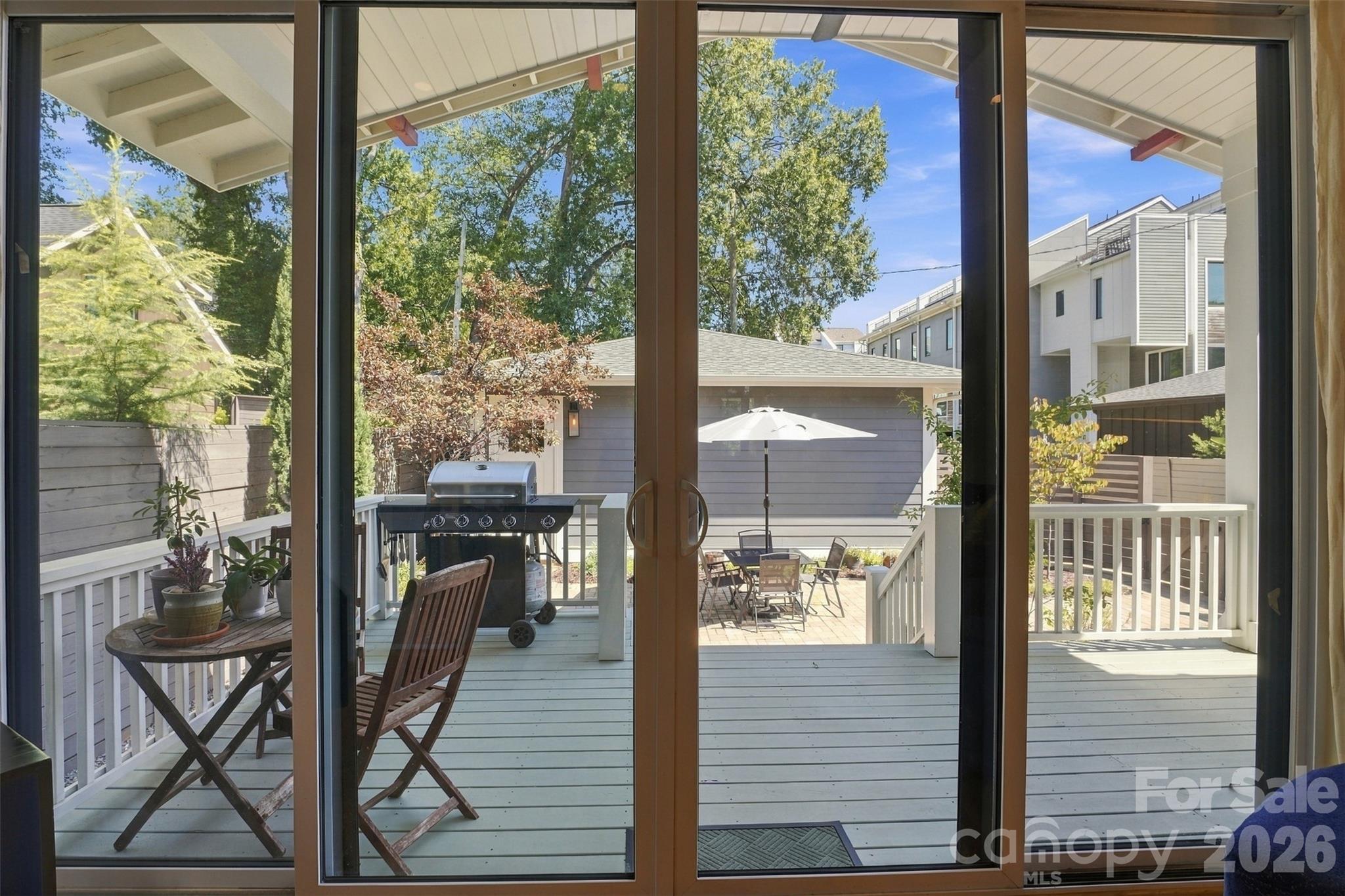 2649 Chesterfield Avenue — Charlotte