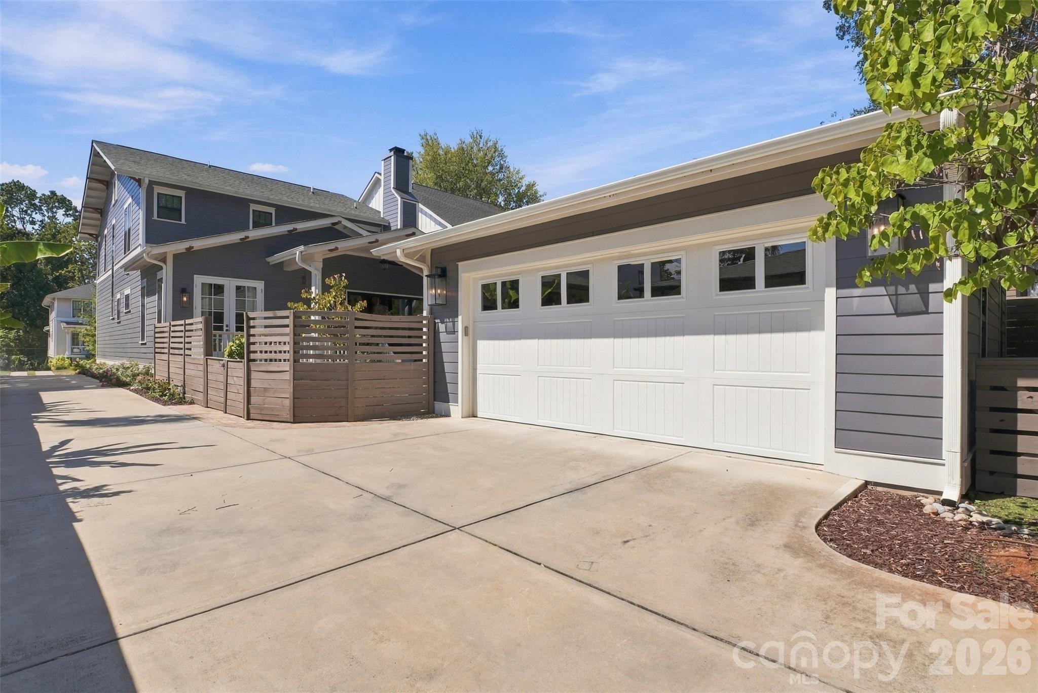 2649 Chesterfield Avenue — Charlotte