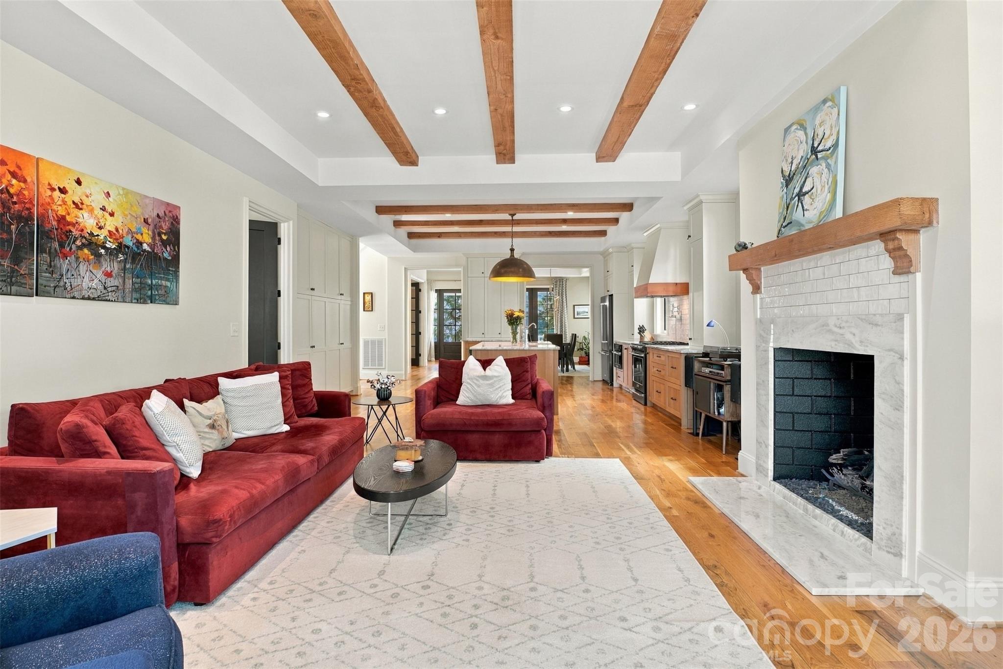 2649 Chesterfield Avenue — Charlotte