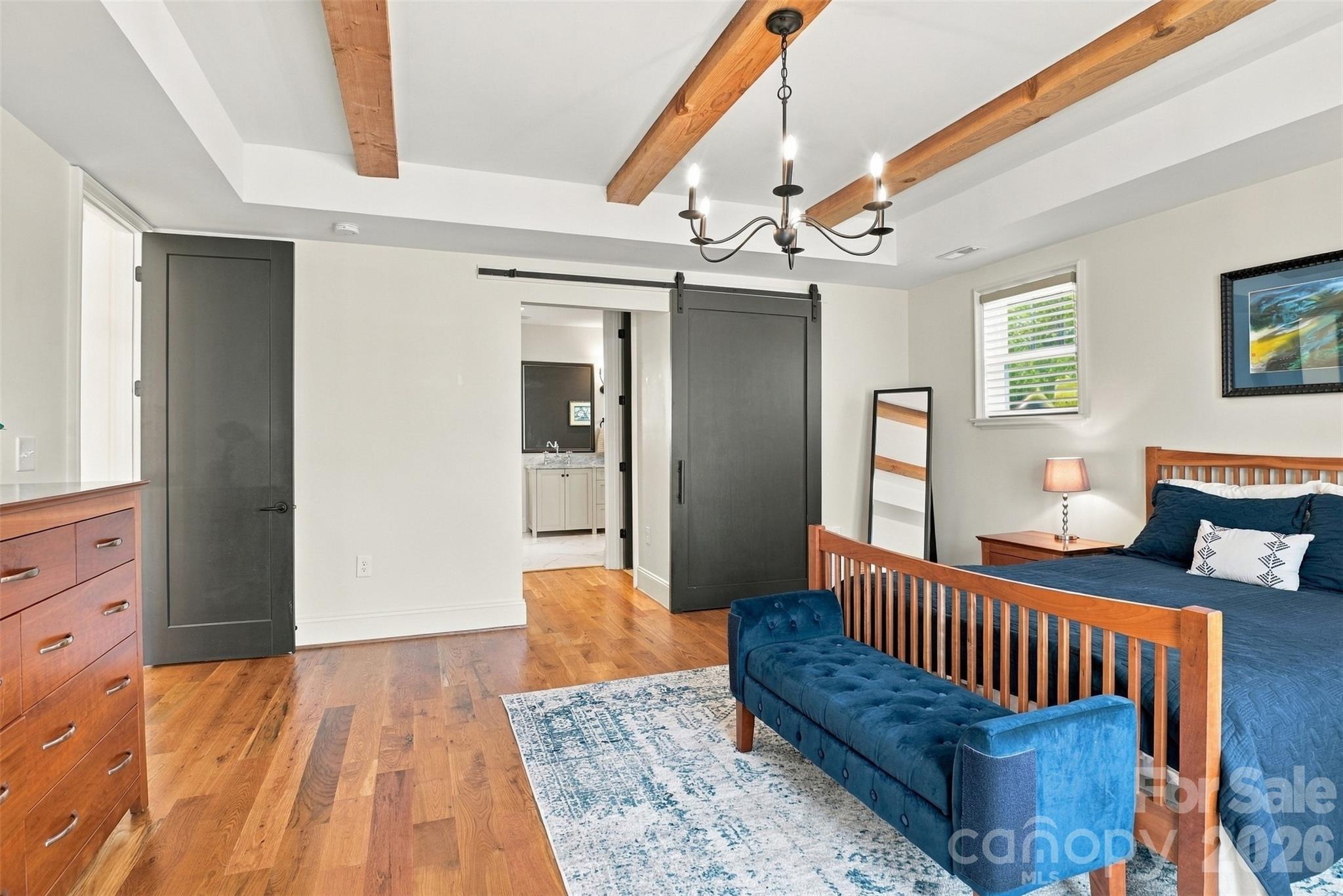 2649 Chesterfield Avenue — Charlotte