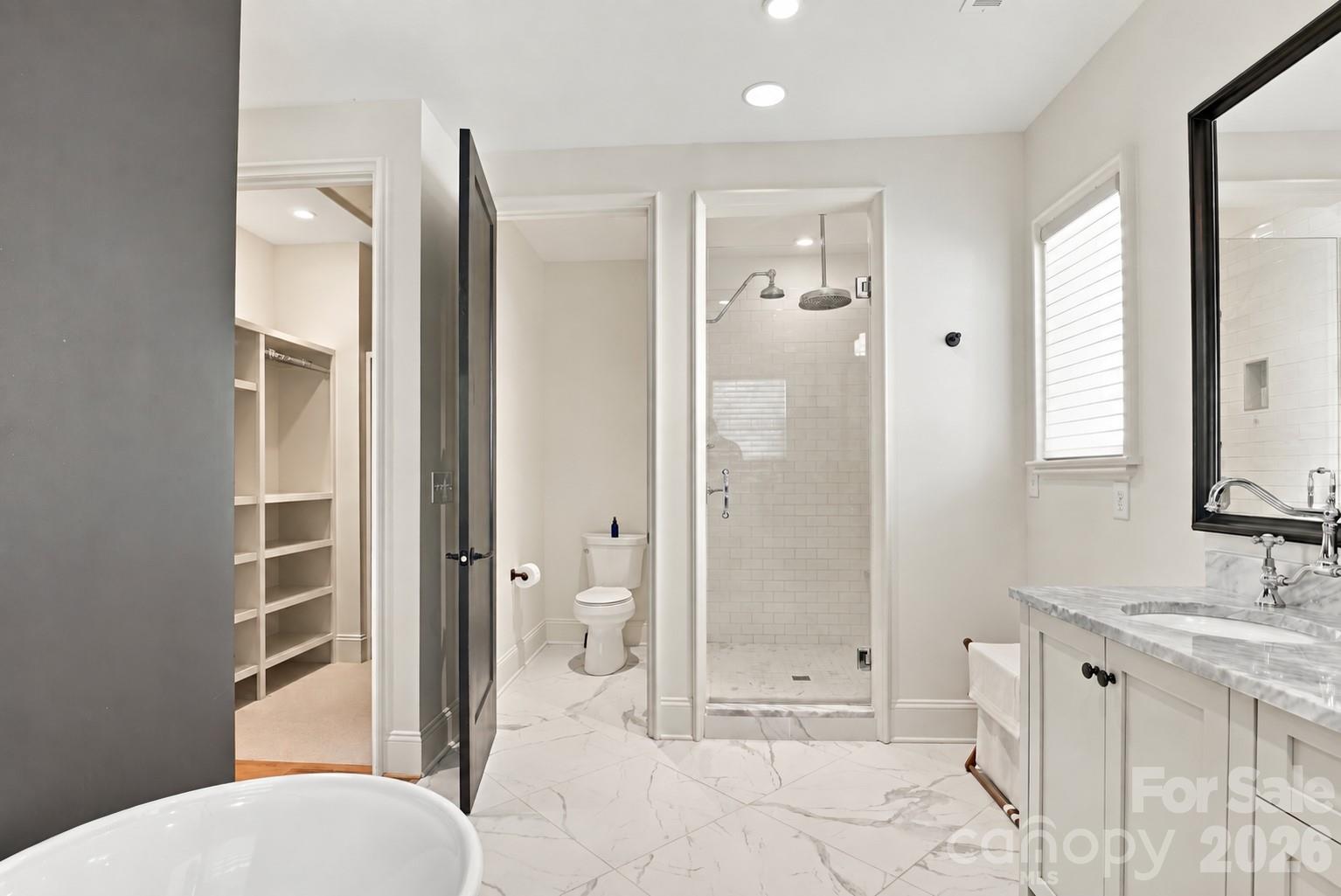 2649 Chesterfield Avenue — Charlotte