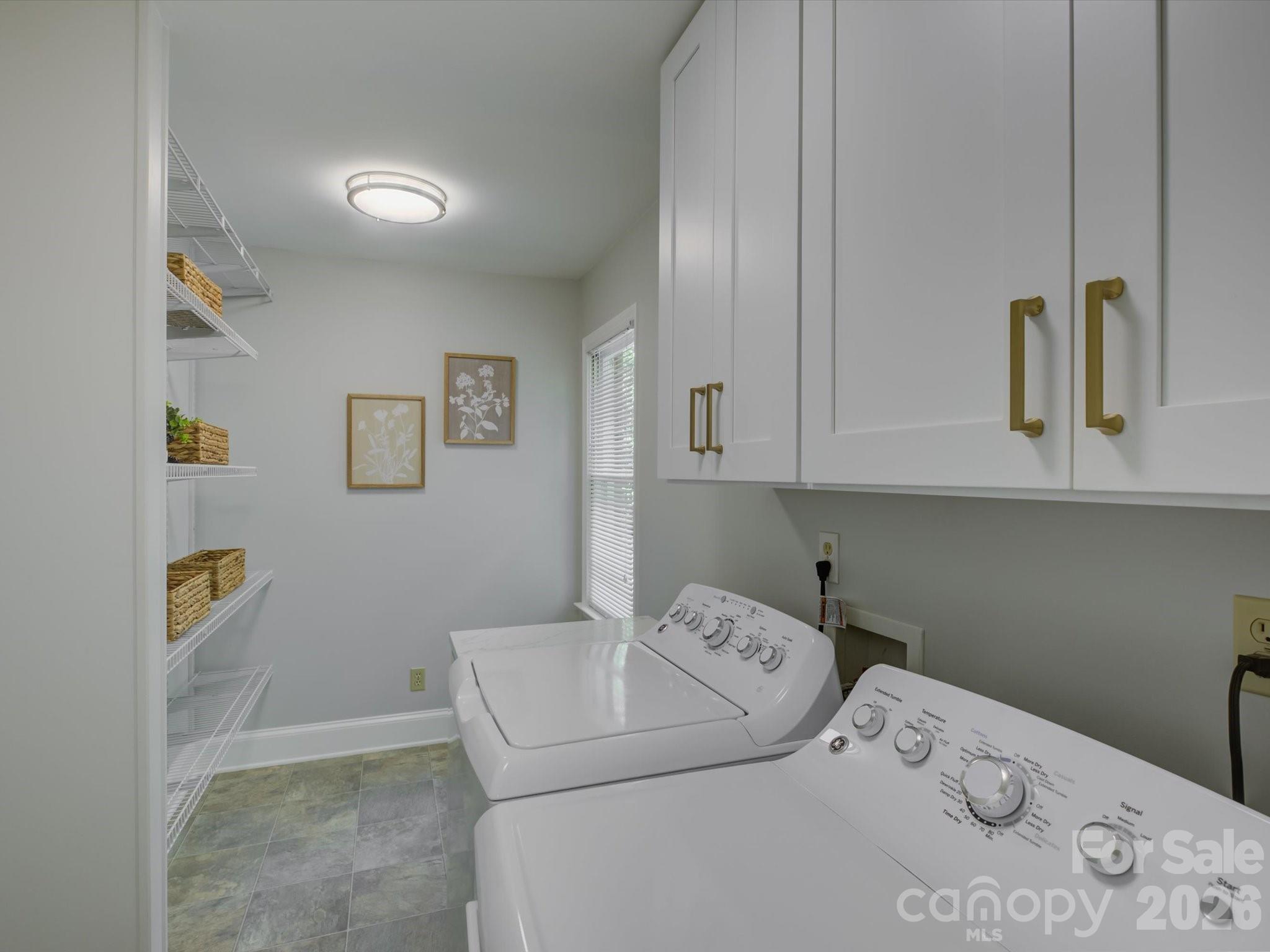 2503 Winding Oak Drive — Charlotte