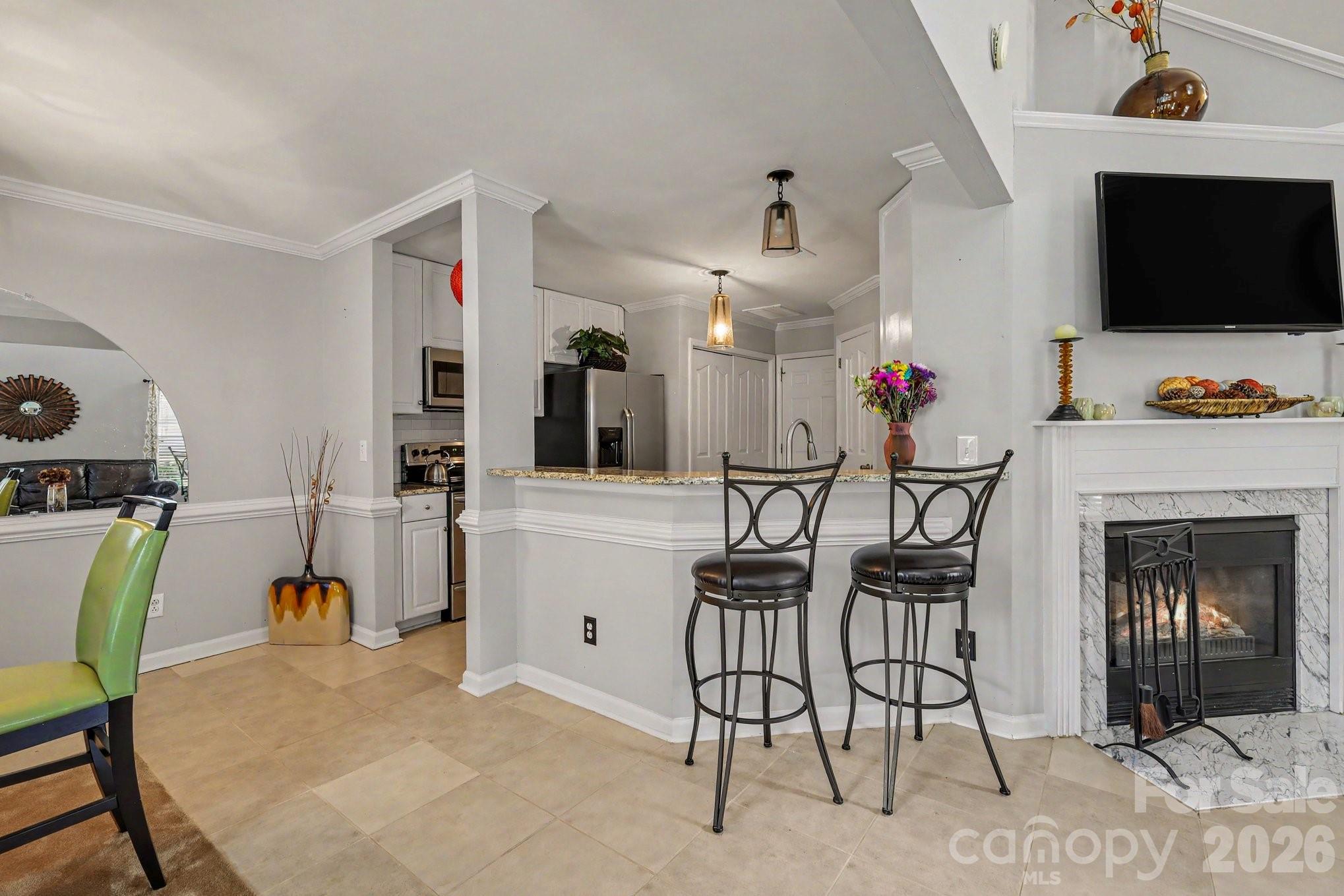 8609 Fox Chase Lane — Charlotte