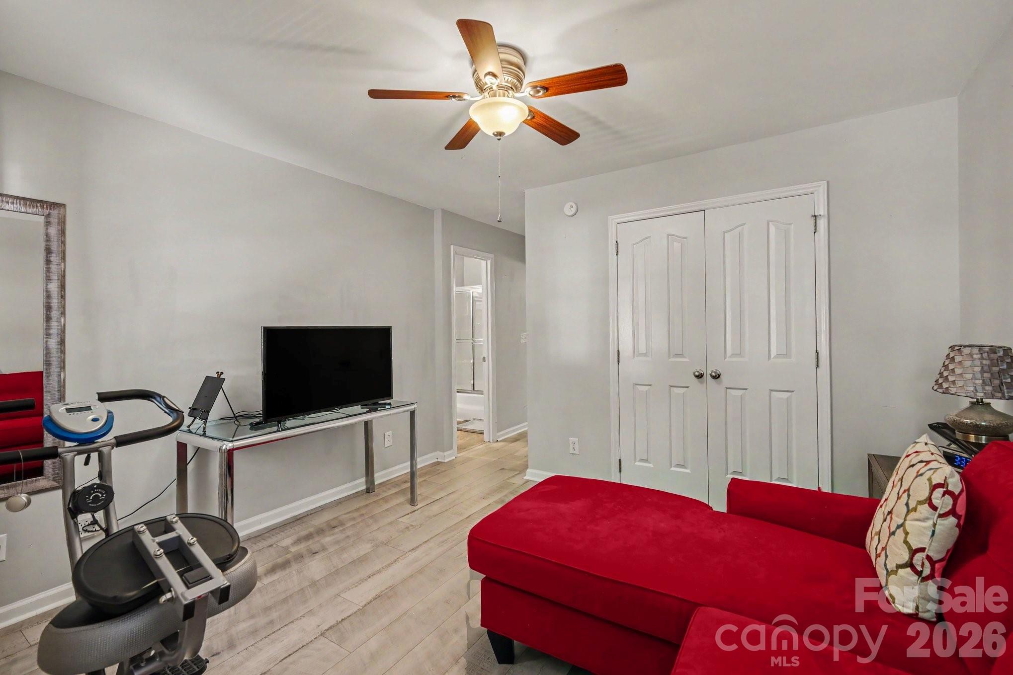 8609 Fox Chase Lane — Charlotte
