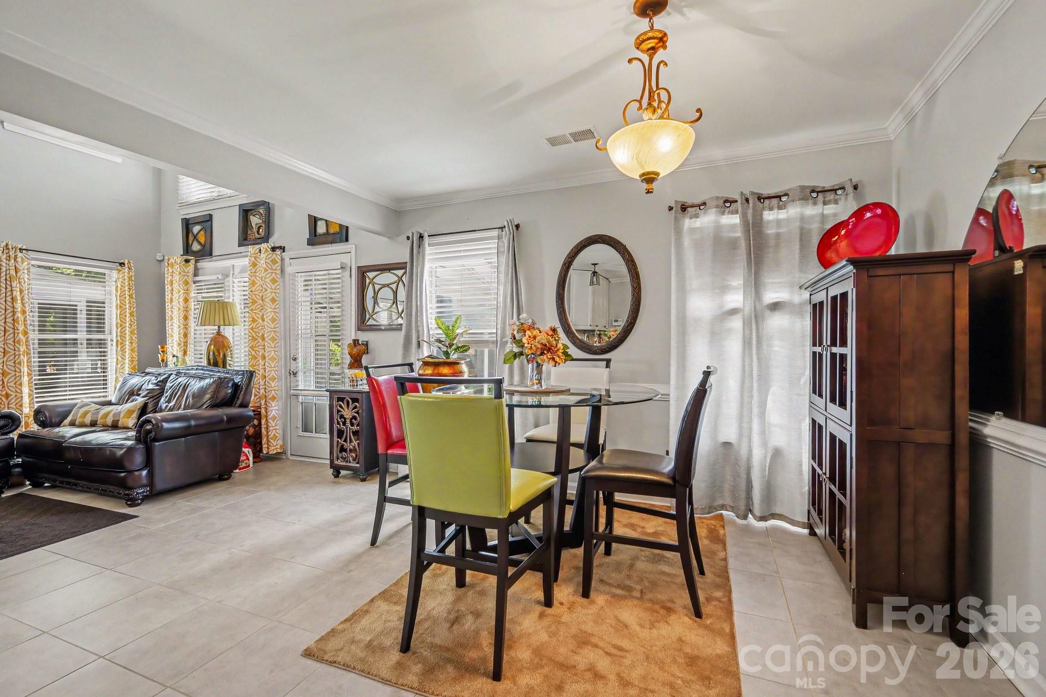 8609 Fox Chase Lane — Charlotte