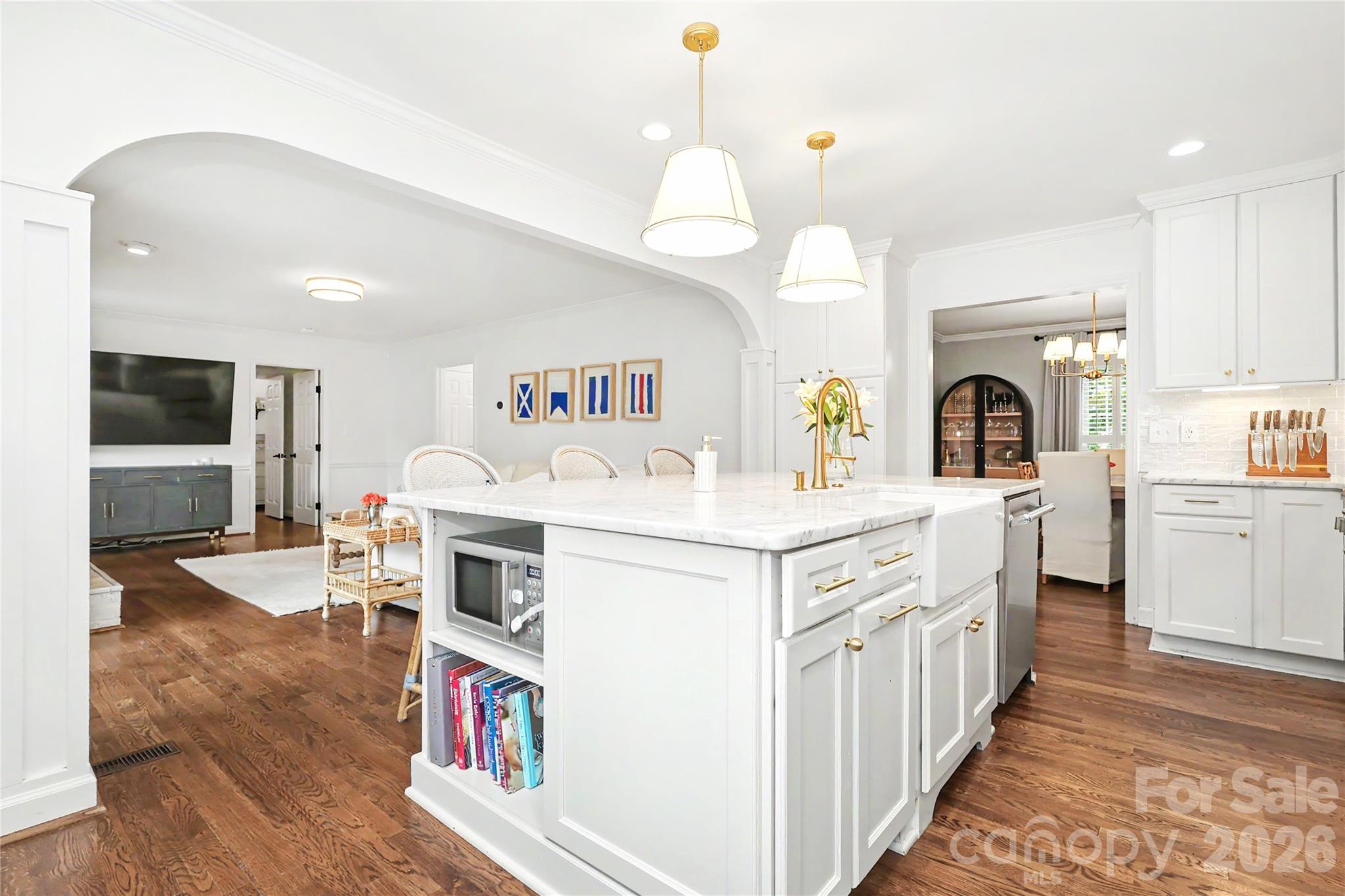 7815 Covey Chase Drive — Charlotte