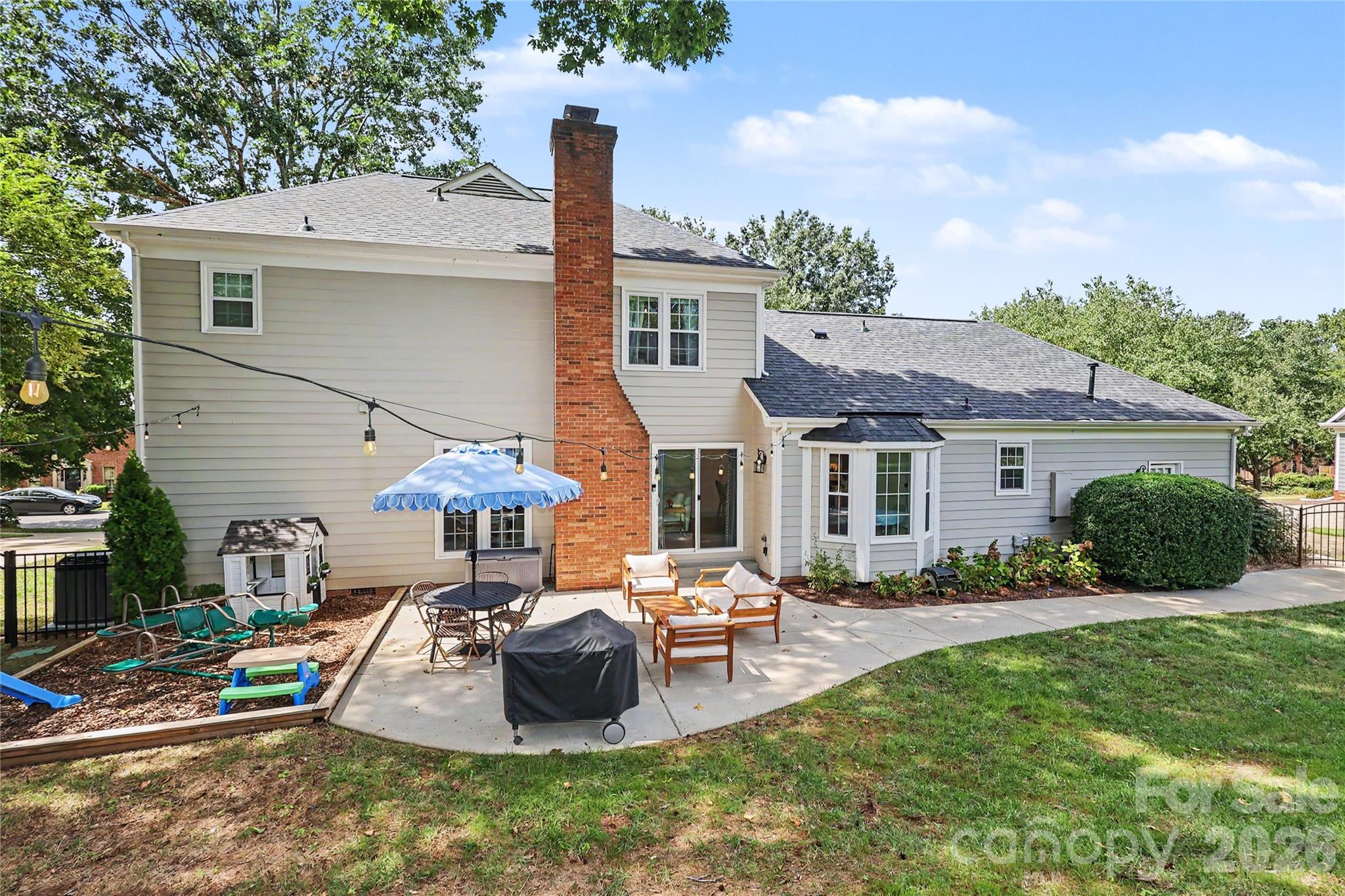 7815 Covey Chase Drive — Charlotte