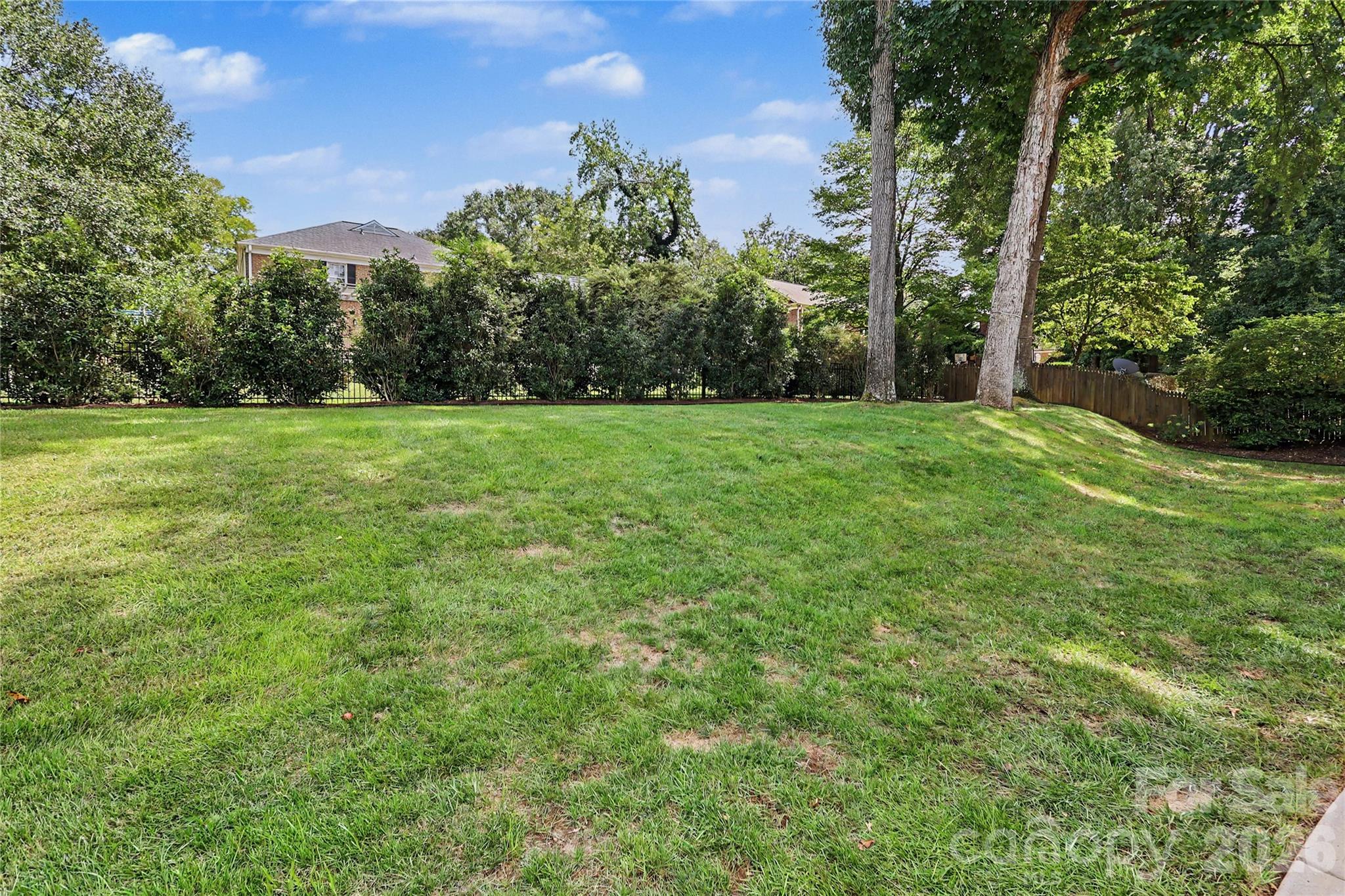 7815 Covey Chase Drive — Charlotte