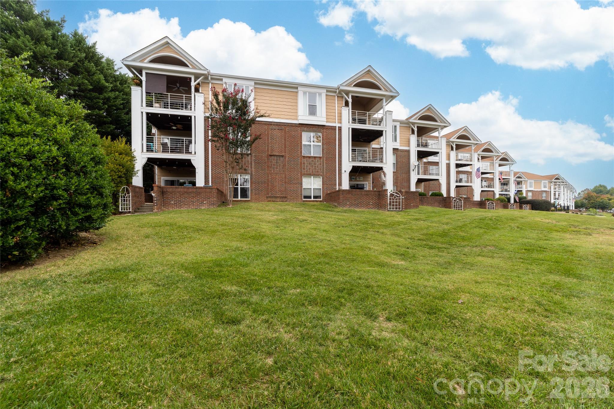 18619 Harborside Drive — Cornelius