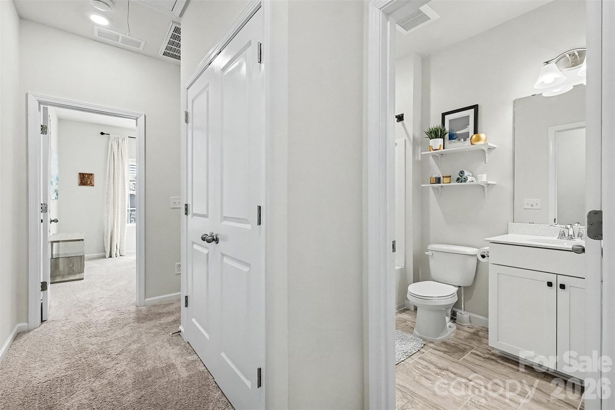 712 Henderson Valley Way — Belmont