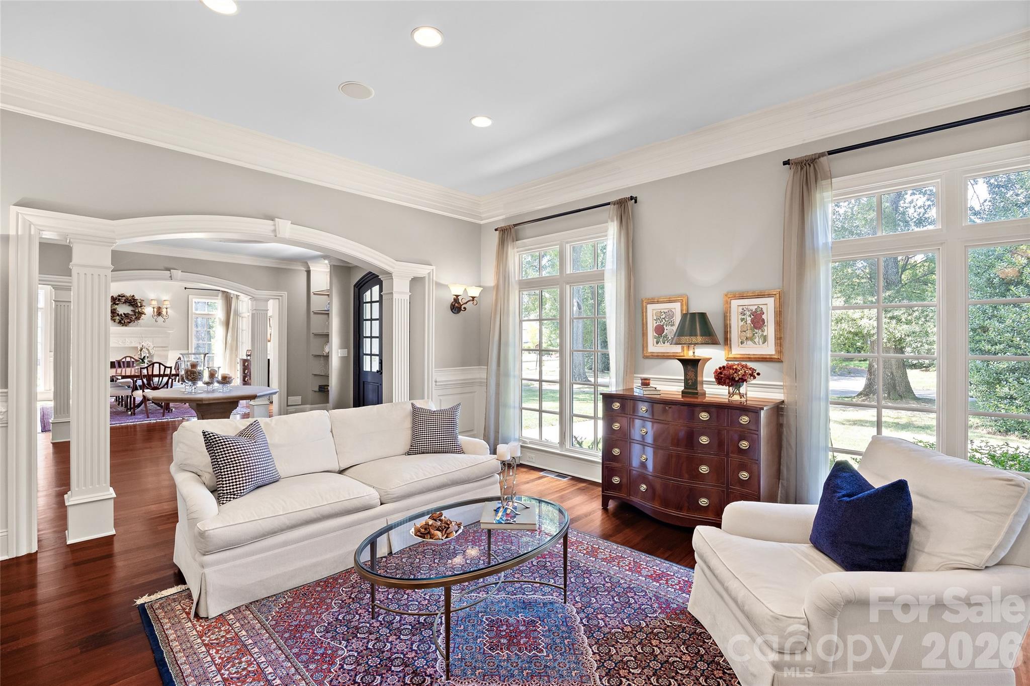 925 Harvard Place — Charlotte