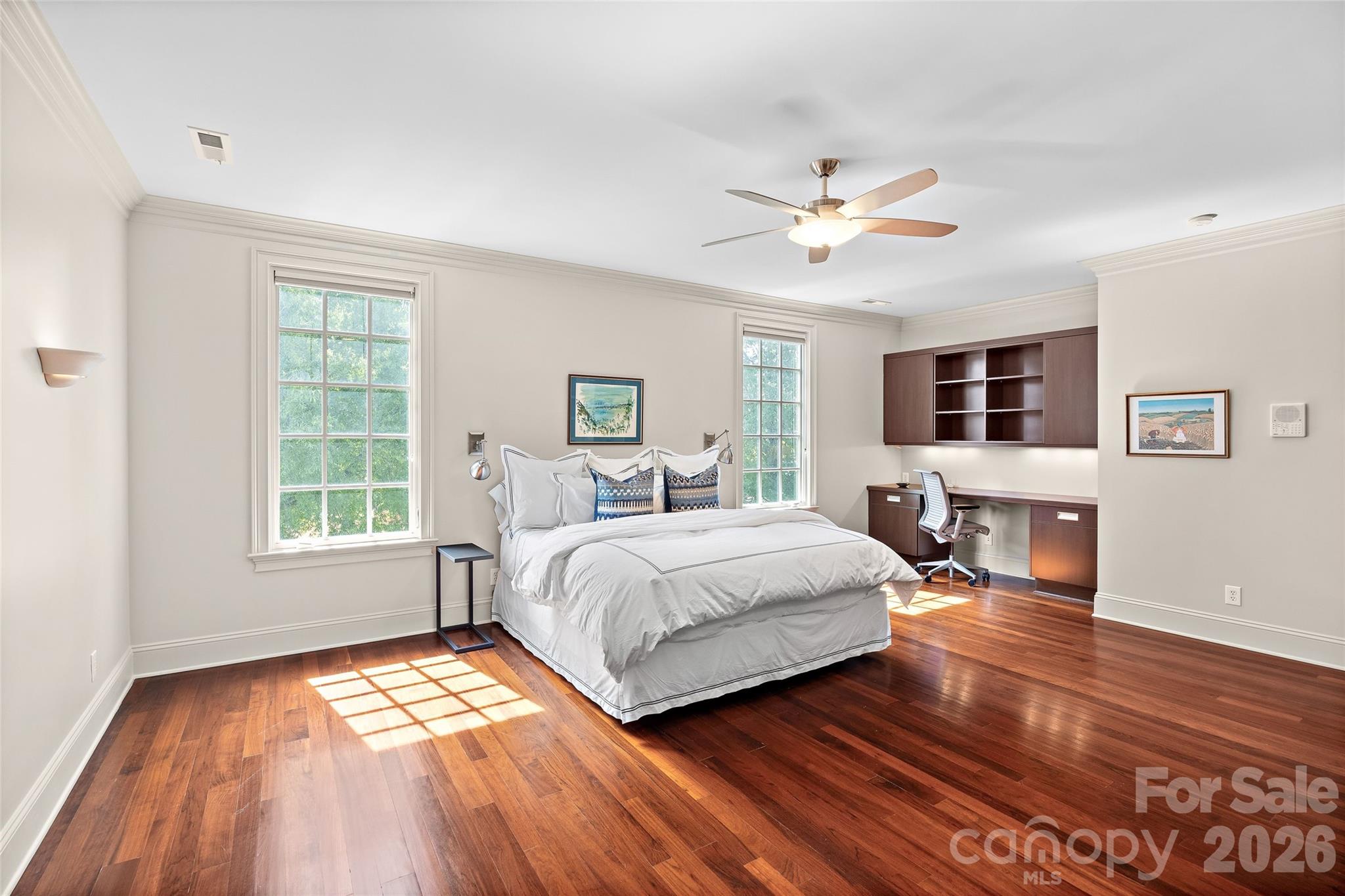 925 Harvard Place — Charlotte