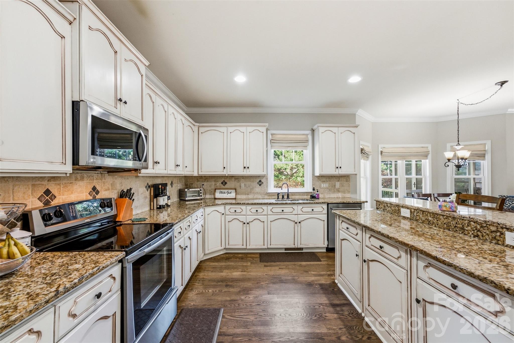 217 Commodore Court — Belmont