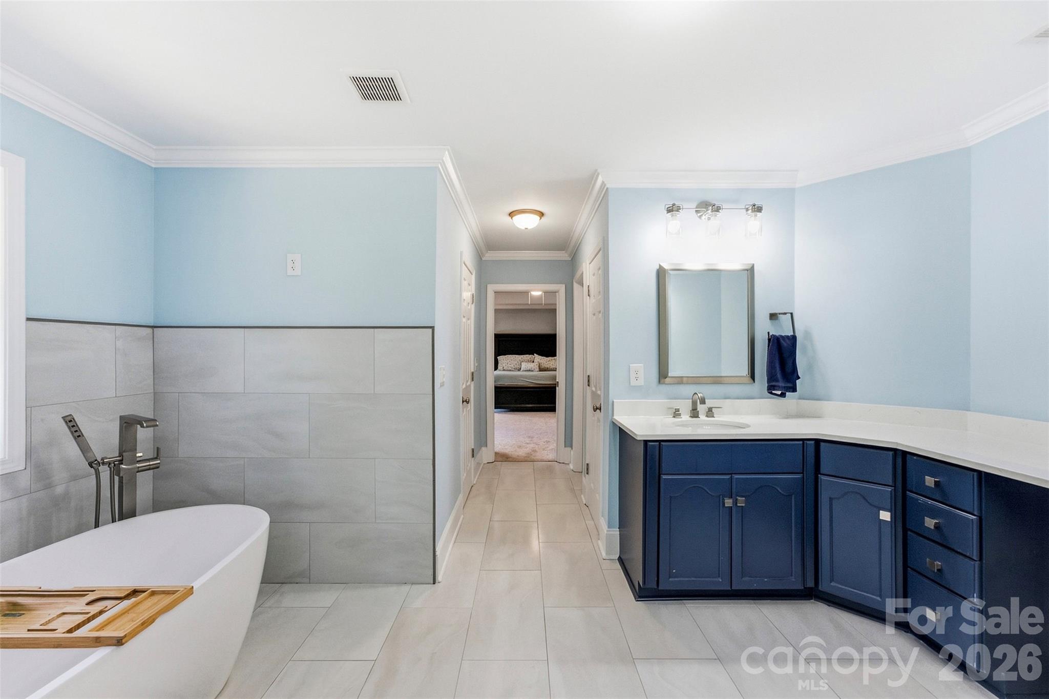 217 Commodore Court — Belmont