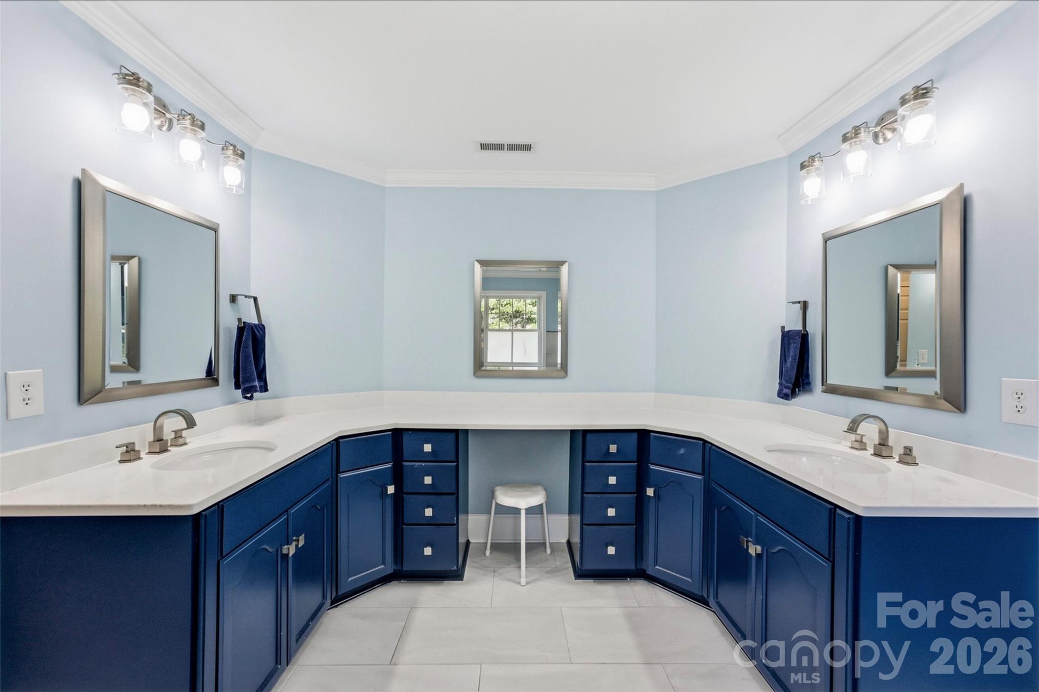 217 Commodore Court — Belmont