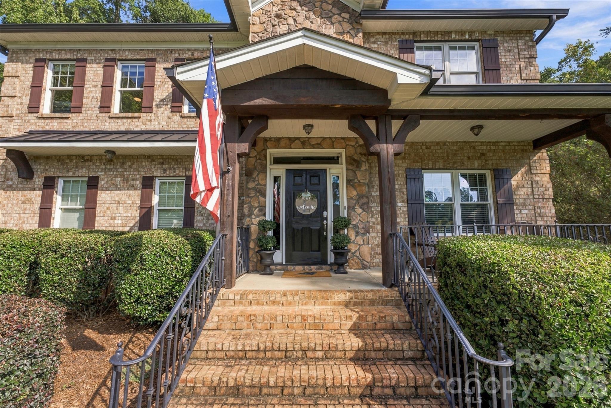 217 Commodore Court — Belmont
